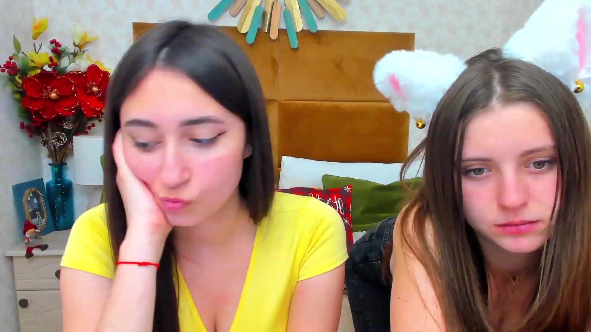 Gallery image thumbnail from SofiGrace's myfreecams stream on, 12/21/2022, 19:13 image 12 of 20