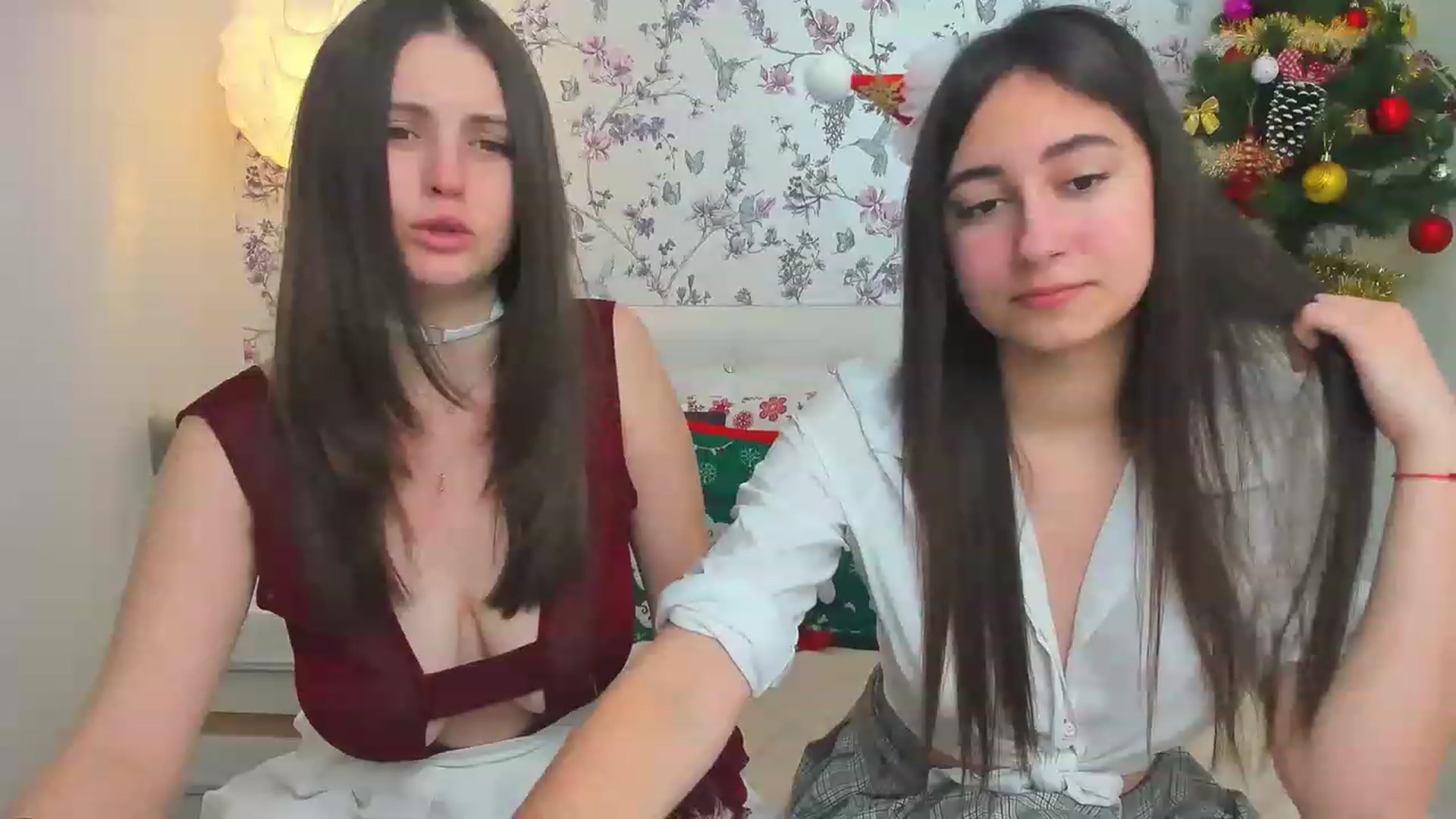 Gallery image thumbnail from SofiGrace's myfreecams stream on, 12/25/2022, 13:34 image 3 of 20