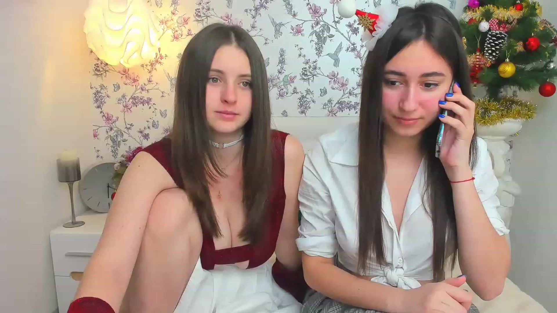 Gallery image thumbnail from SofiGrace's myfreecams stream on, 12/25/2022, 13:34 image 1 of 20