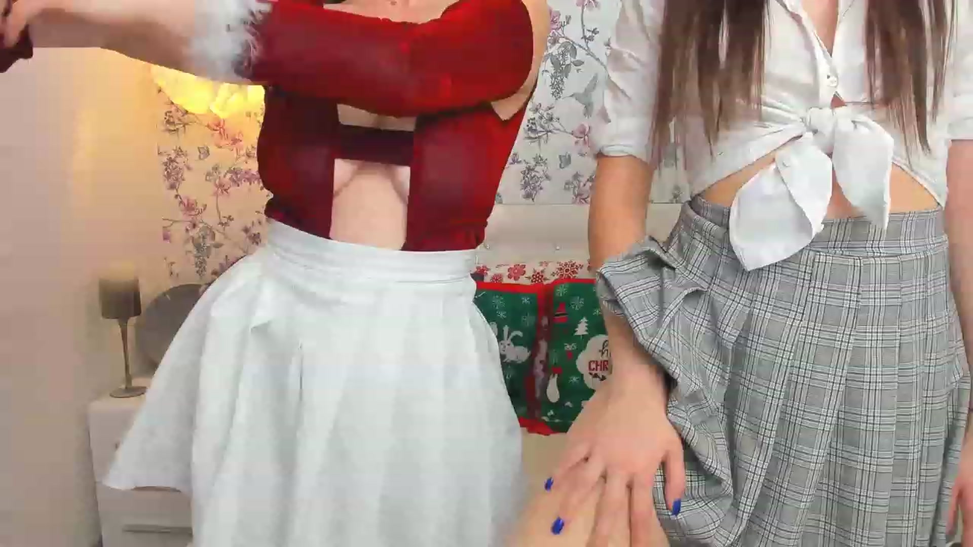 Gallery image thumbnail from SofiGrace's myfreecams stream on, 12/25/2022, 13:34 image 13 of 20