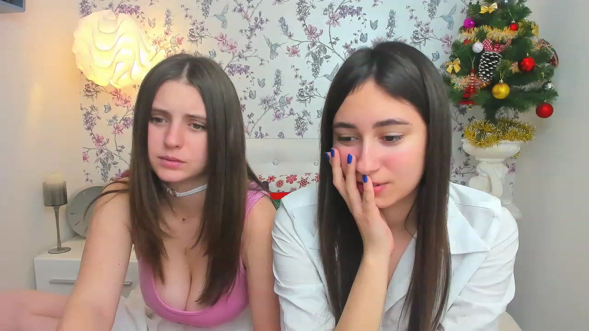 Gallery image thumbnail from SofiGrace's myfreecams stream on, 12/25/2022, 16:37 image 2 of 20