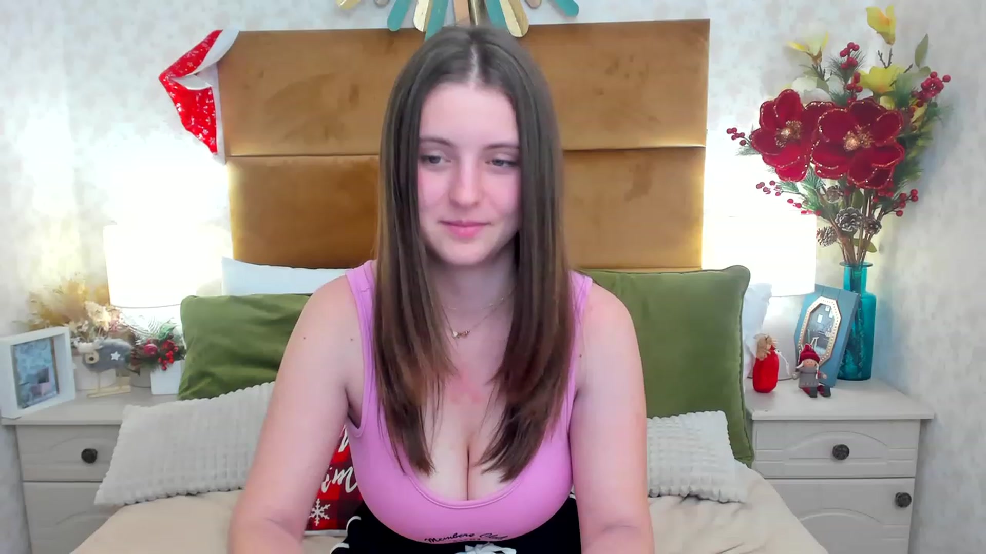 Gallery image thumbnail from SofiGrace's myfreecams stream on, 12/27/2022, 15:36 image 15 of 20