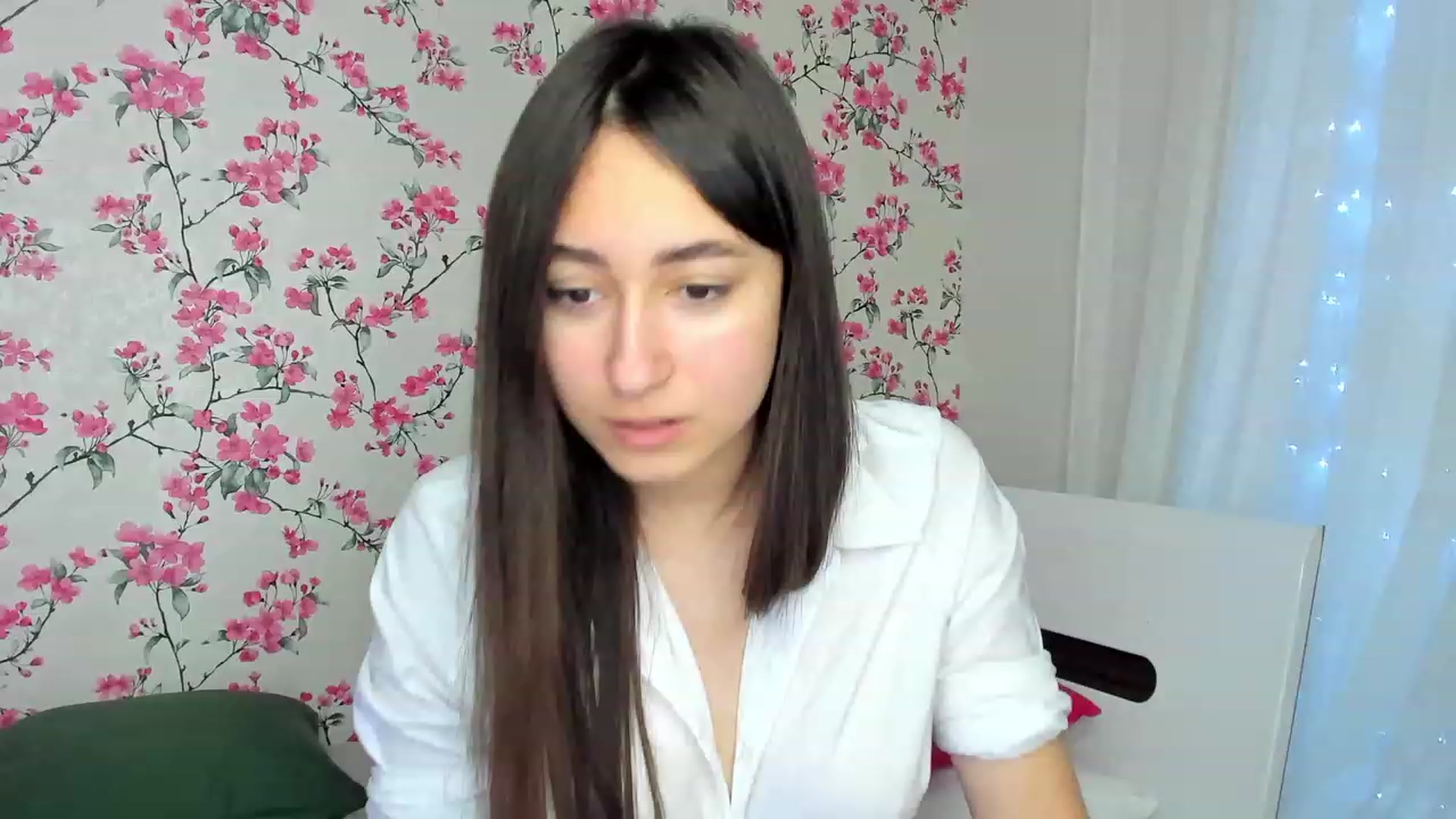 Gallery image thumbnail from SofiGrace's myfreecams stream on, 12/28/2022, 13:37 image 9 of 20
