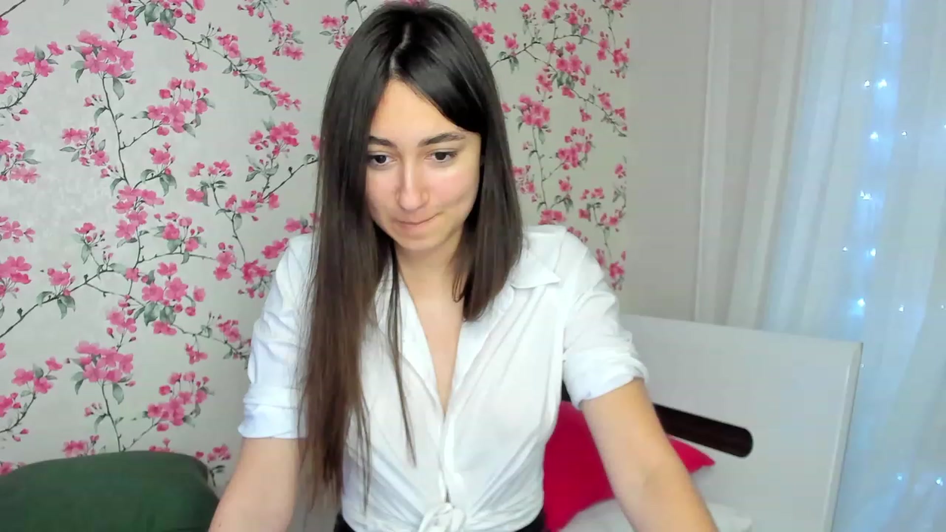 Gallery image thumbnail from SofiGrace's myfreecams stream on, 12/28/2022, 13:37 image 6 of 20