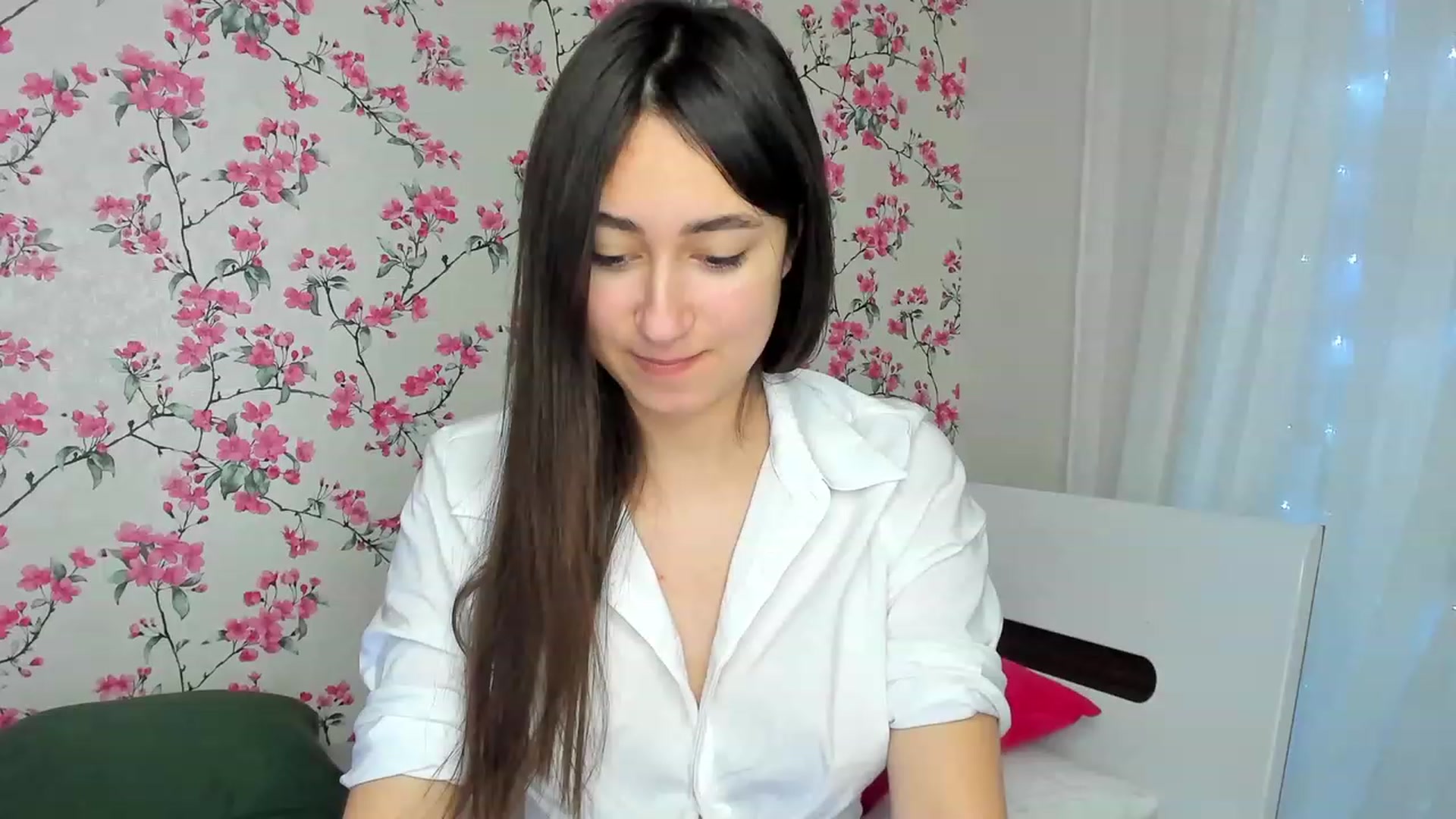 Gallery image thumbnail from SofiGrace's myfreecams stream on, 12/28/2022, 13:37 image 11 of 20