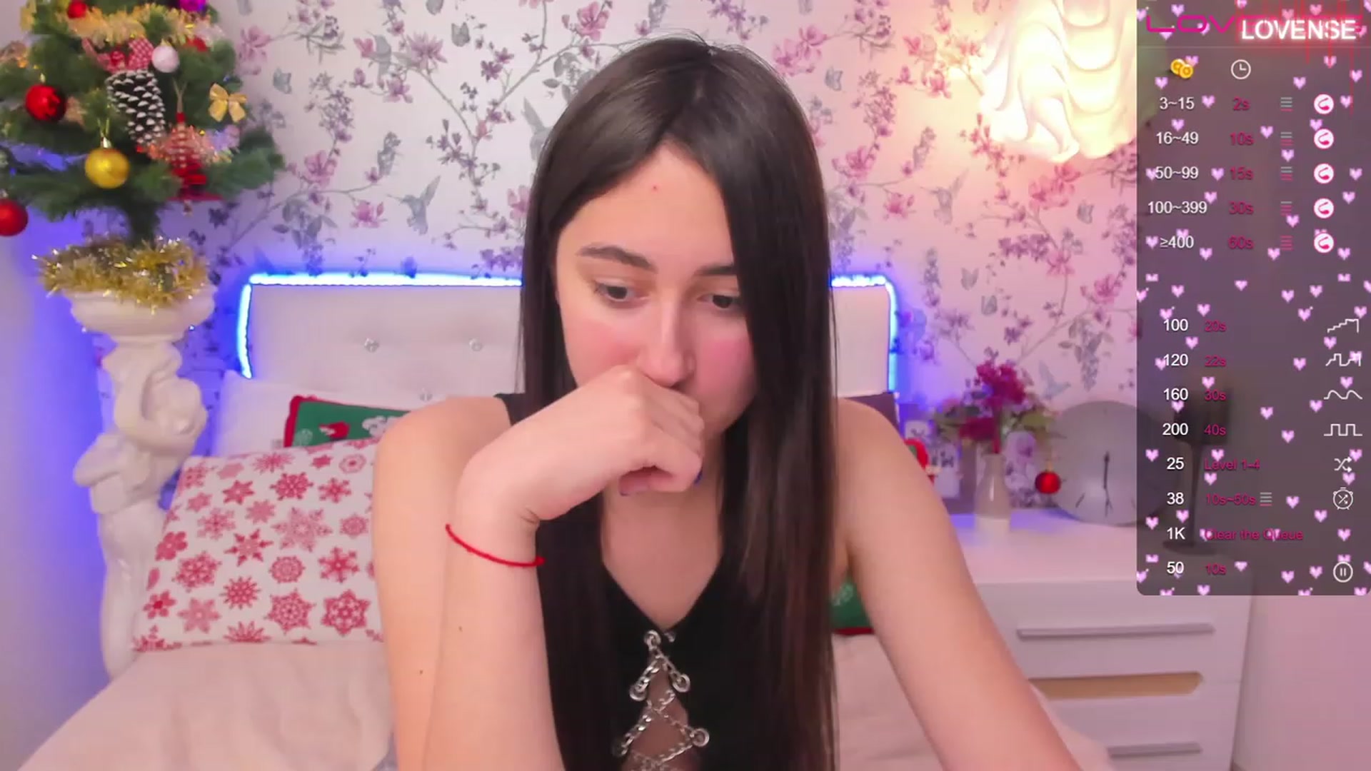 Gallery image thumbnail from SofiGrace's myfreecams stream on, 12/29/2022, 17:29 image 7 of 20