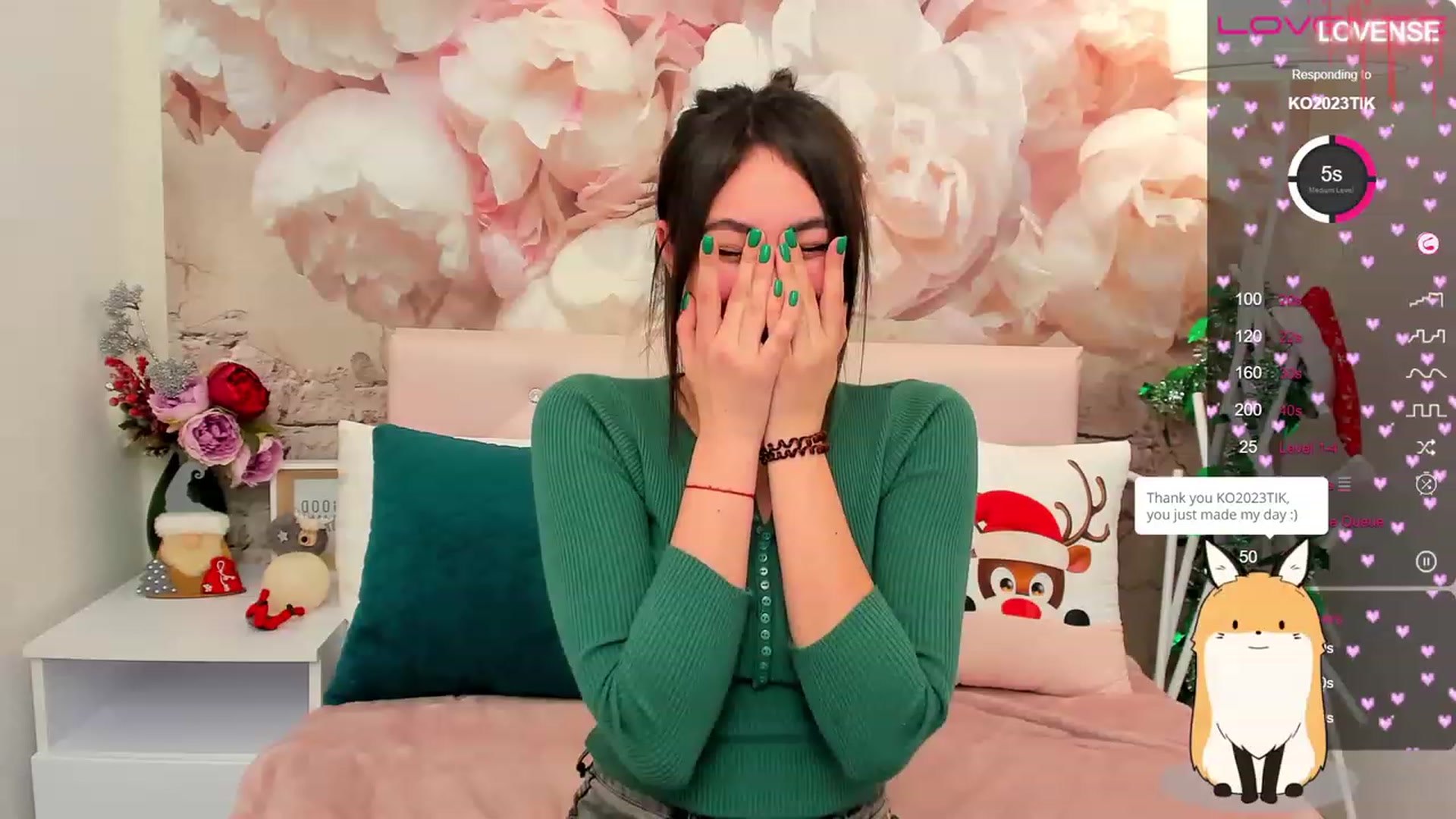 Gallery image thumbnail from SofiGrace's myfreecams stream on, 12/31/2022, 19:28 image 17 of 20