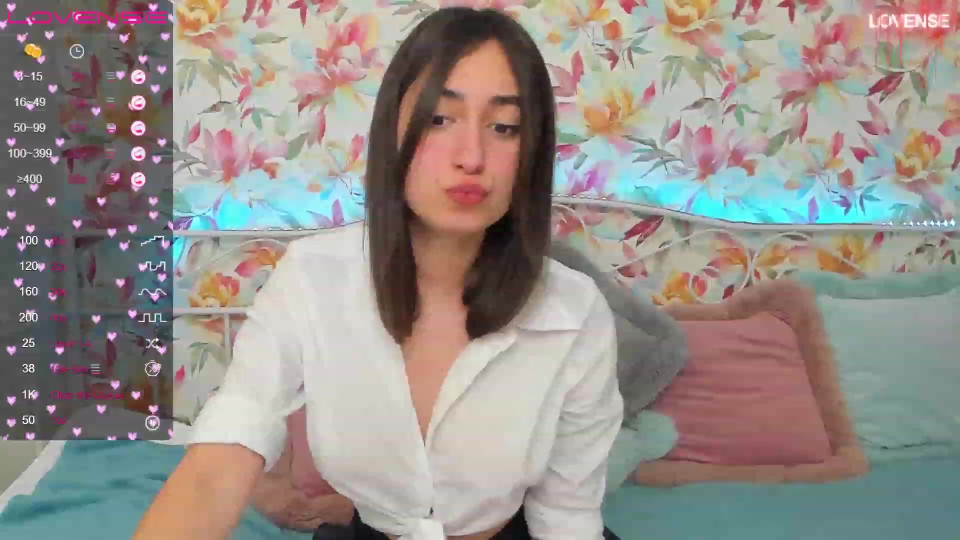 Gallery image thumbnail from SofiGrace's myfreecams stream on, 01/25/2023, 19:33 image 13 of 20