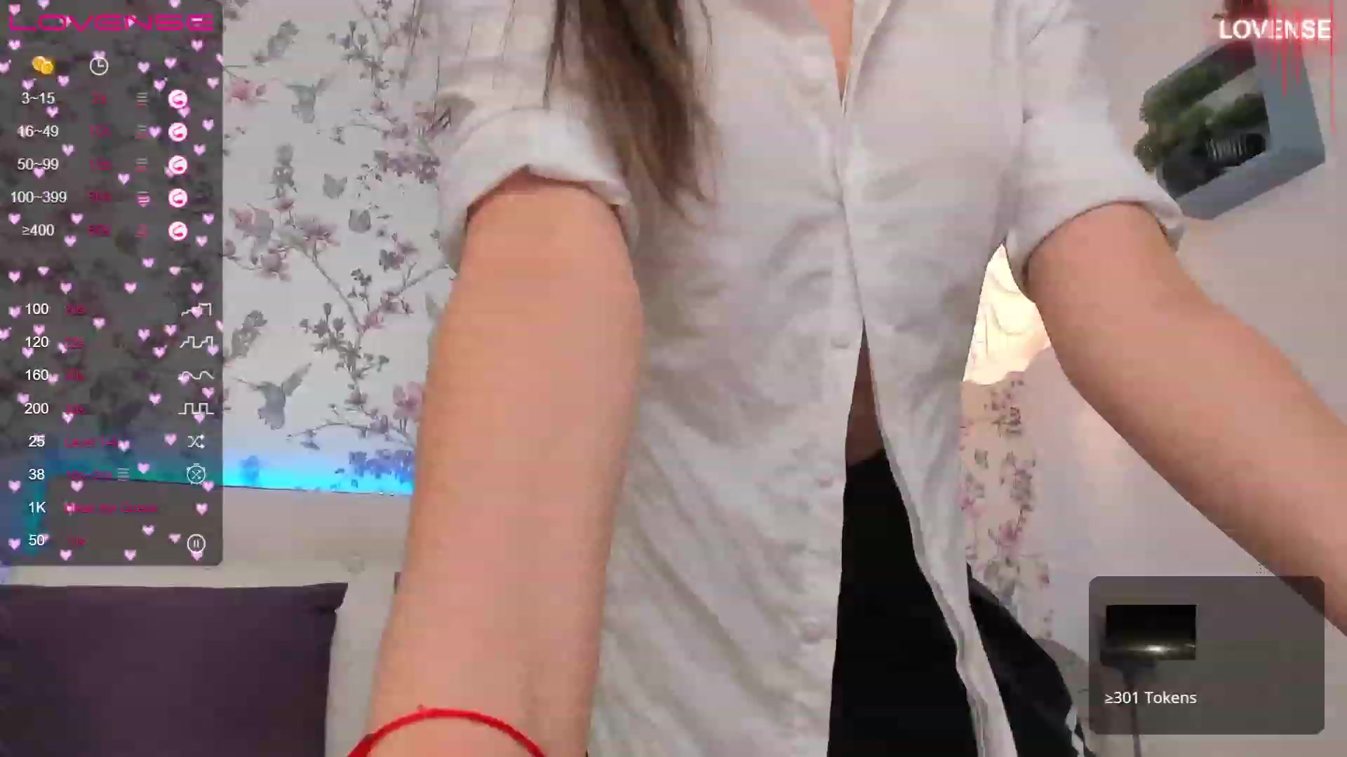Gallery image thumbnail from SofiGrace's myfreecams stream on, 02/01/2023, 17:14 image 8 of 20