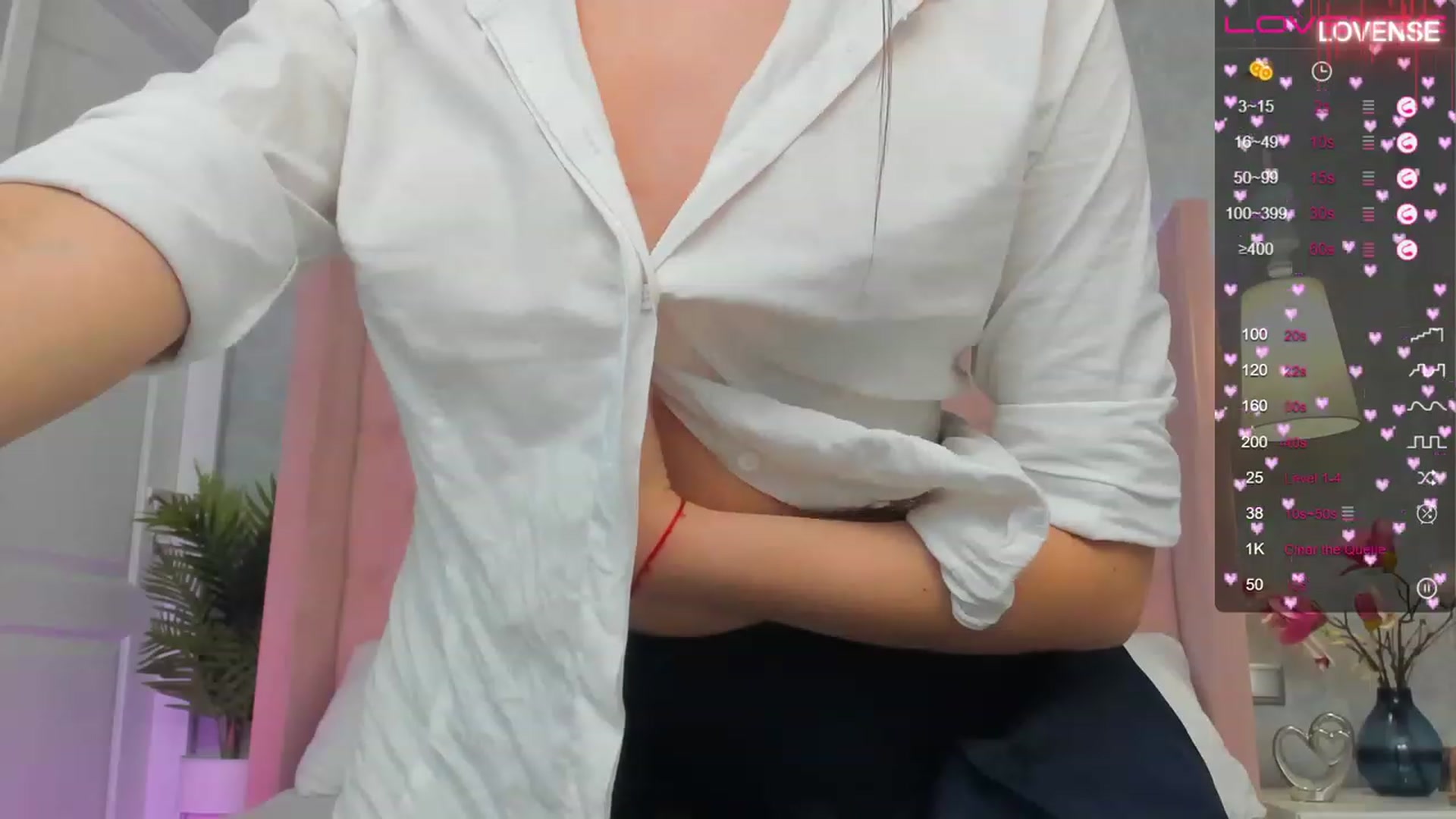 Gallery image thumbnail from SofiGrace's myfreecams stream on, 02/09/2023, 14:36 image 17 of 20