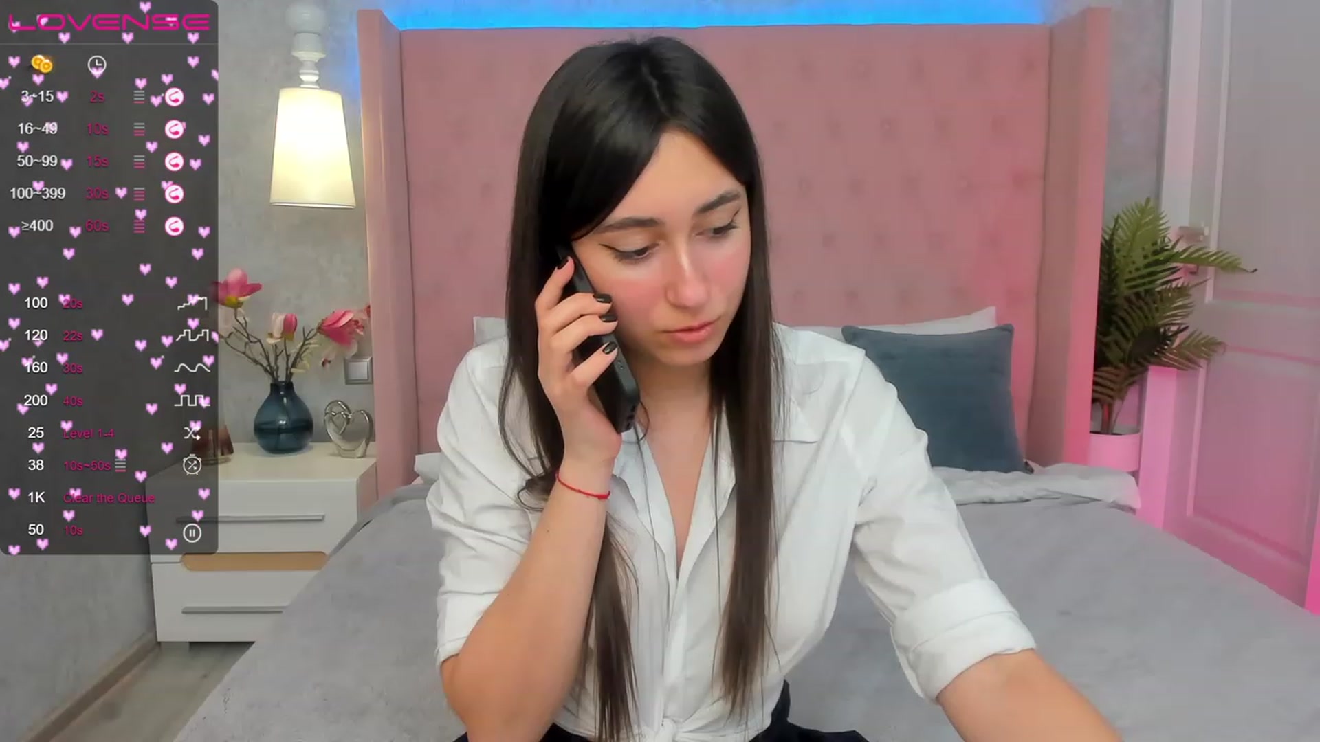 Gallery image thumbnail from SofiGrace's myfreecams stream on, 02/11/2023, 14:09 image 17 of 20