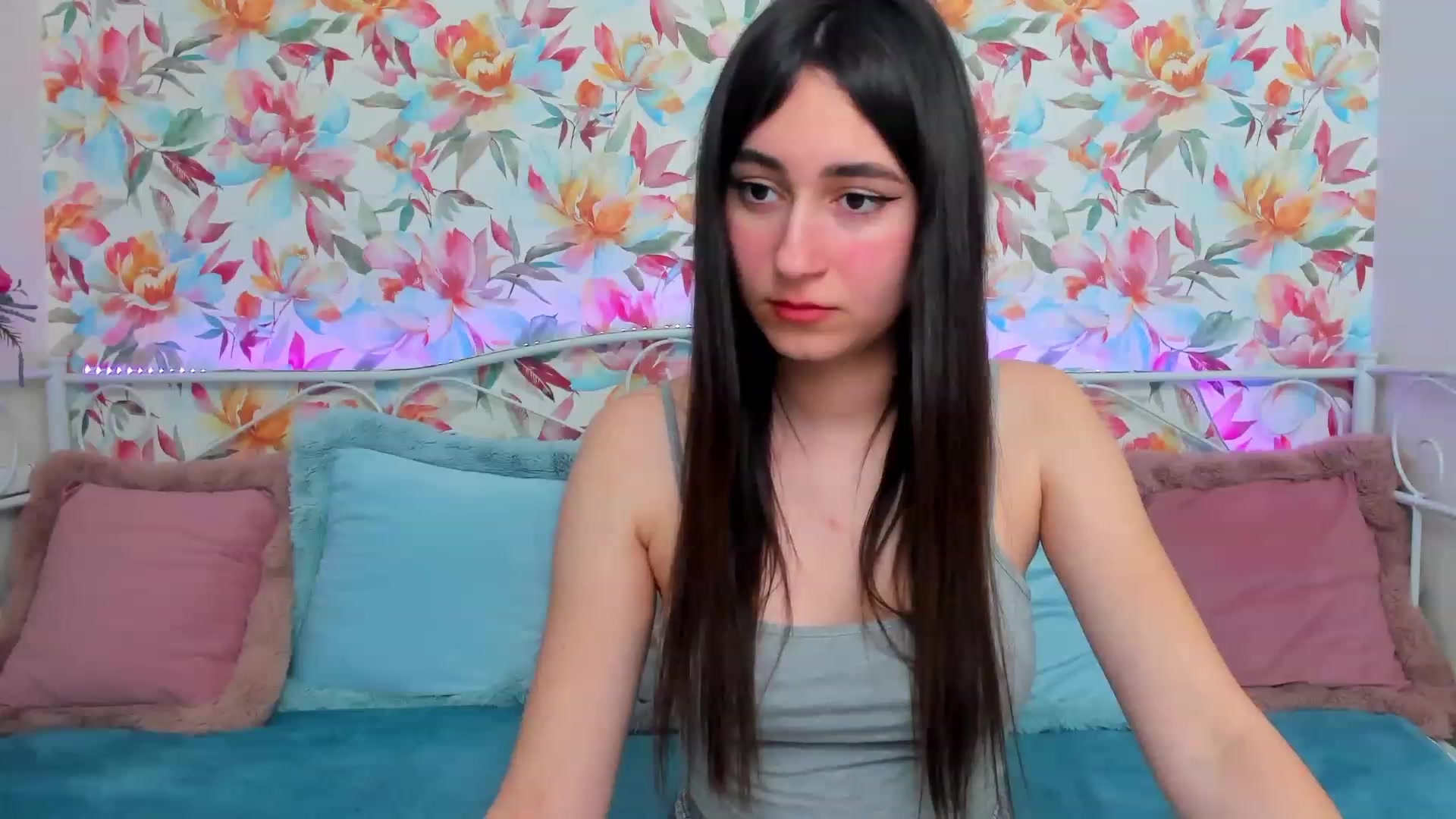 Gallery image thumbnail from SofiGrace's myfreecams stream on, 02/17/2023, 15:30 image 12 of 20