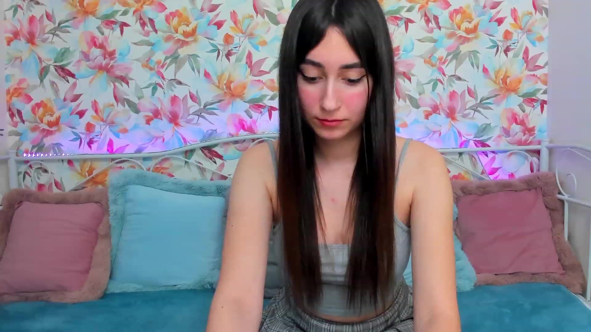 Gallery image thumbnail from SofiGrace's myfreecams stream on, 02/17/2023, 15:30 image 8 of 20