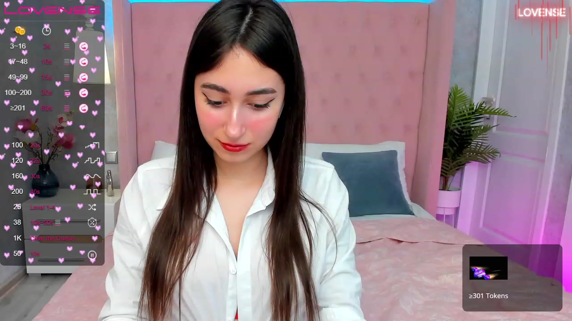 Gallery image thumbnail from SofiGrace's myfreecams stream on, 03/08/2023, 21:28 image 16 of 20