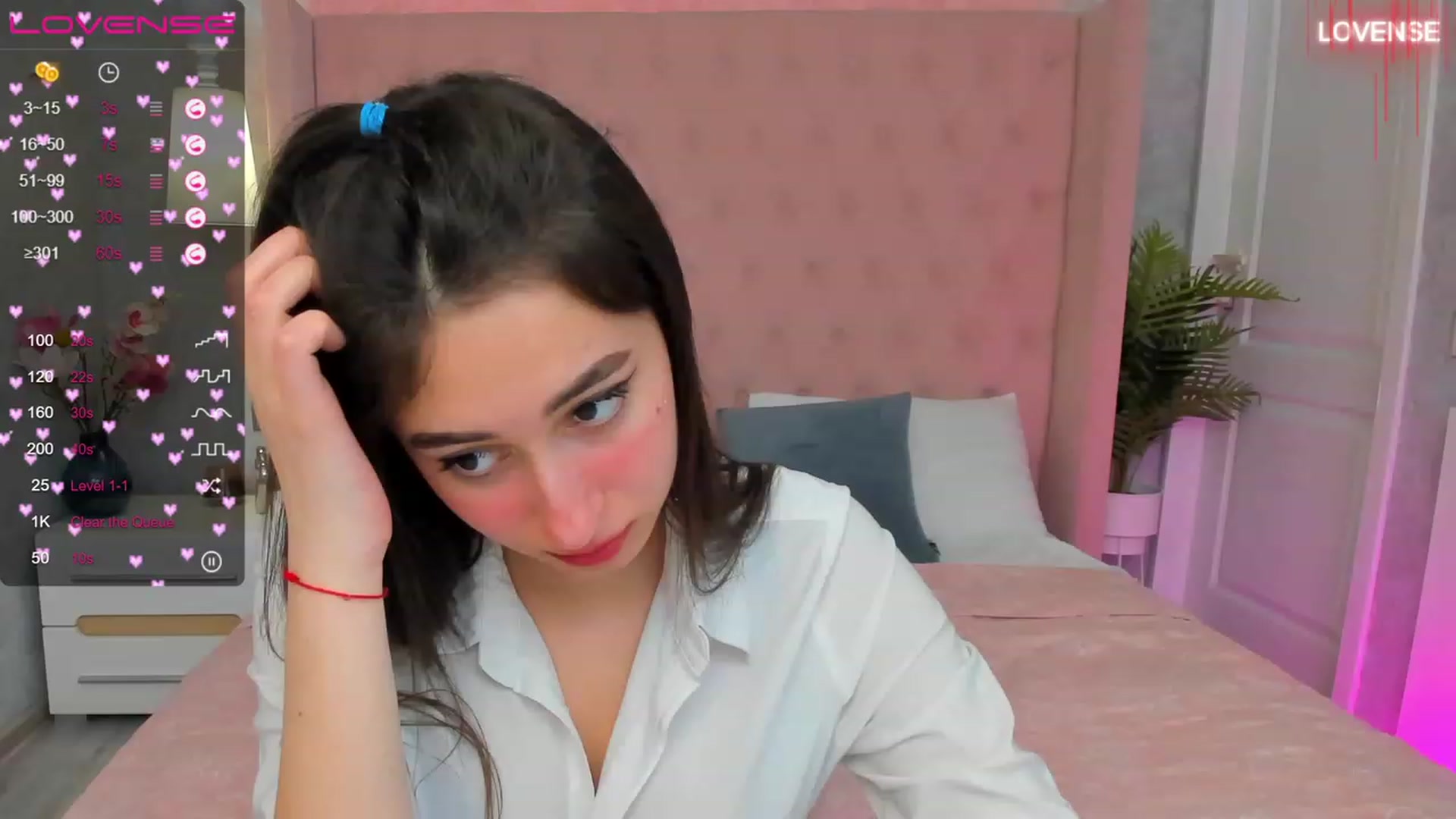 Gallery image thumbnail from SofiGrace's myfreecams stream on, 03/09/2023, 20:35 image 4 of 20