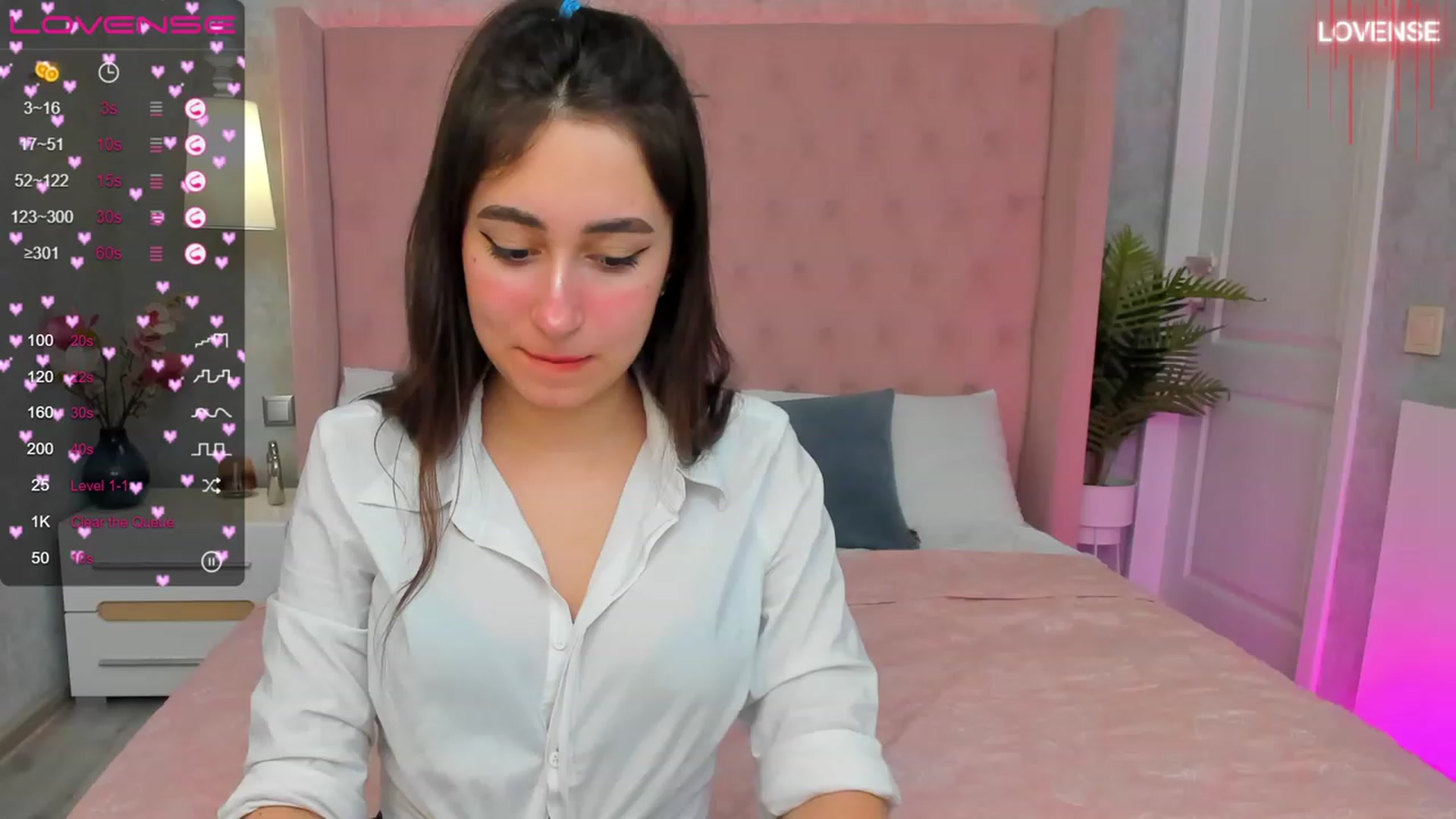 Gallery image thumbnail from SofiGrace's myfreecams stream on, 03/09/2023, 20:35 image 2 of 20