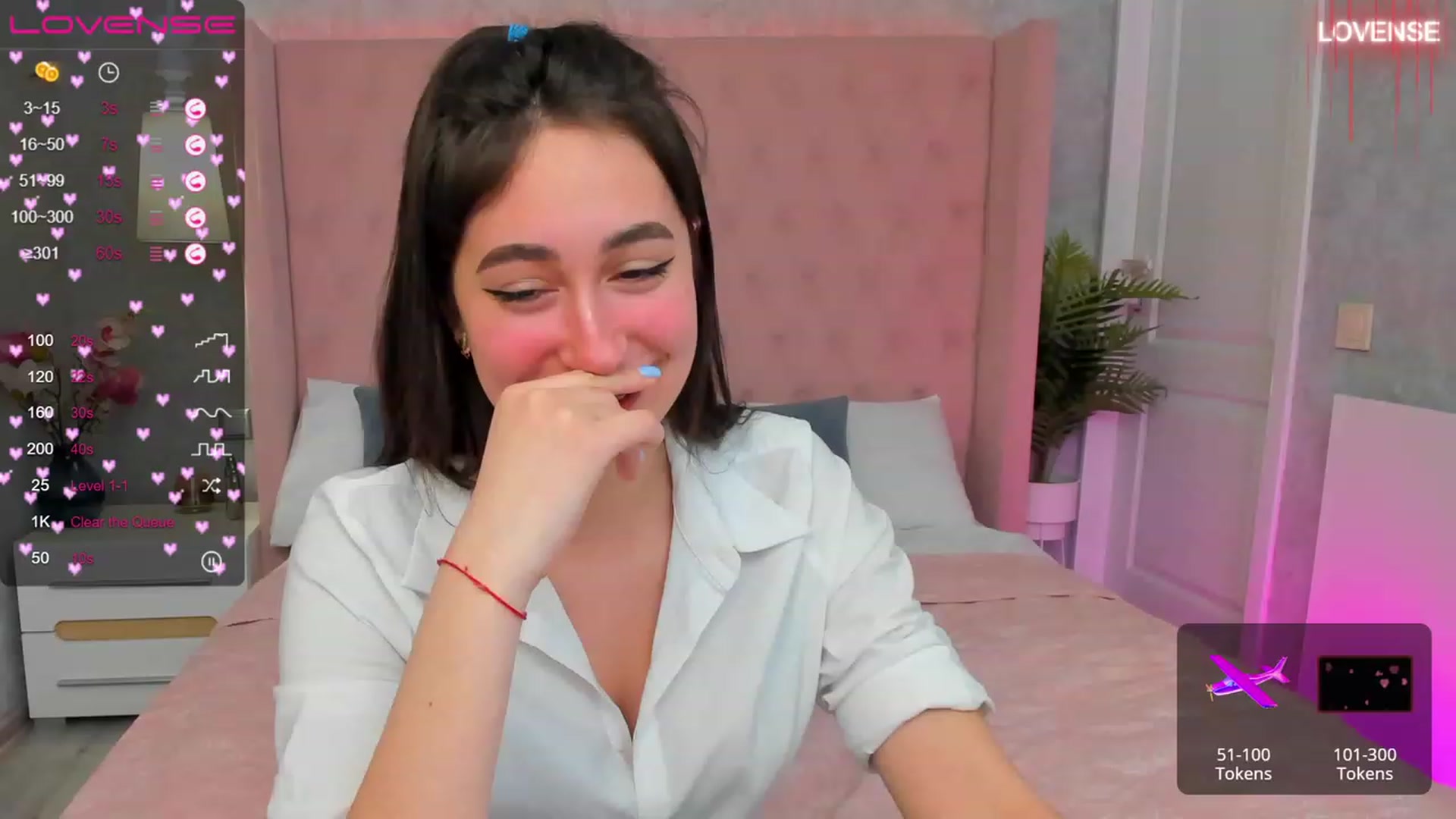 Gallery image thumbnail from SofiGrace's myfreecams stream on, 03/09/2023, 22:24 image 9 of 20