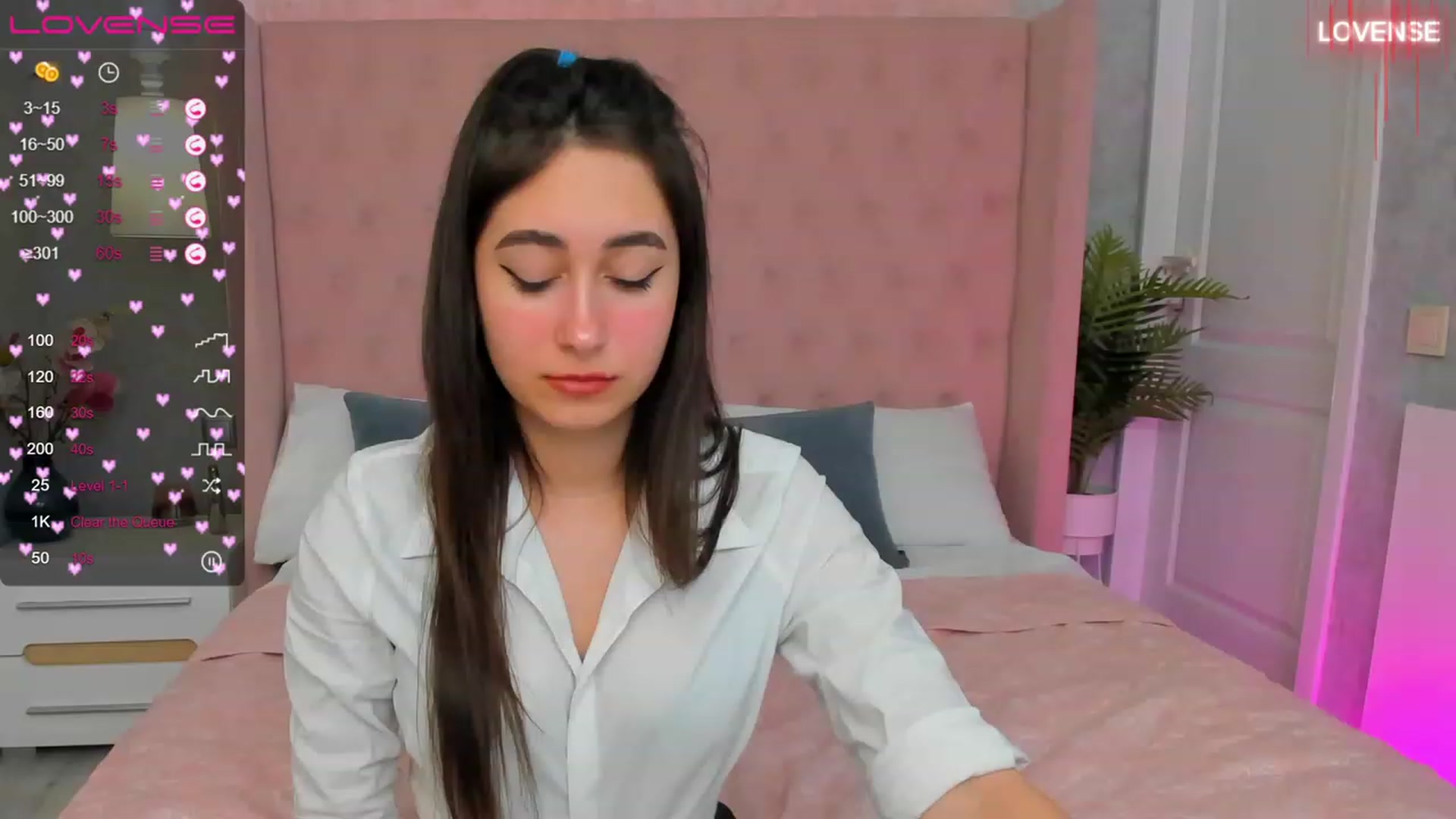 Gallery image thumbnail from SofiGrace's myfreecams stream on, 03/09/2023, 22:24 image 4 of 20