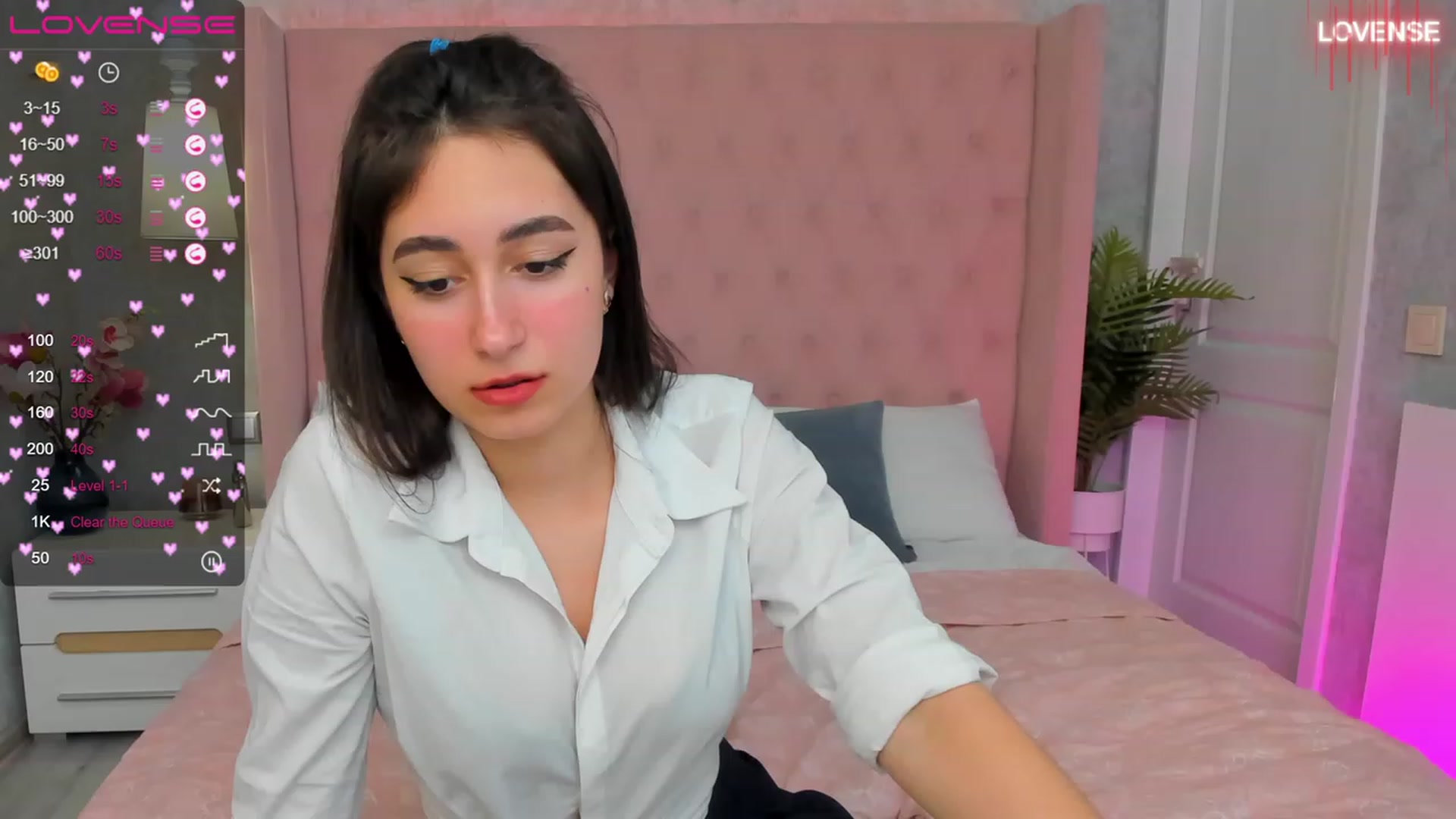 Gallery image thumbnail from SofiGrace's myfreecams stream on, 03/09/2023, 22:24 image 11 of 20