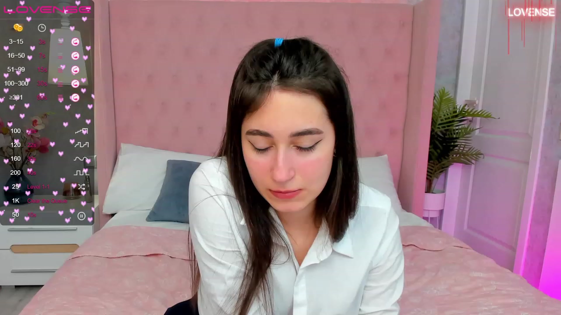 Gallery image thumbnail from SofiGrace's myfreecams stream on, 03/10/2023, 02:03 image 3 of 20