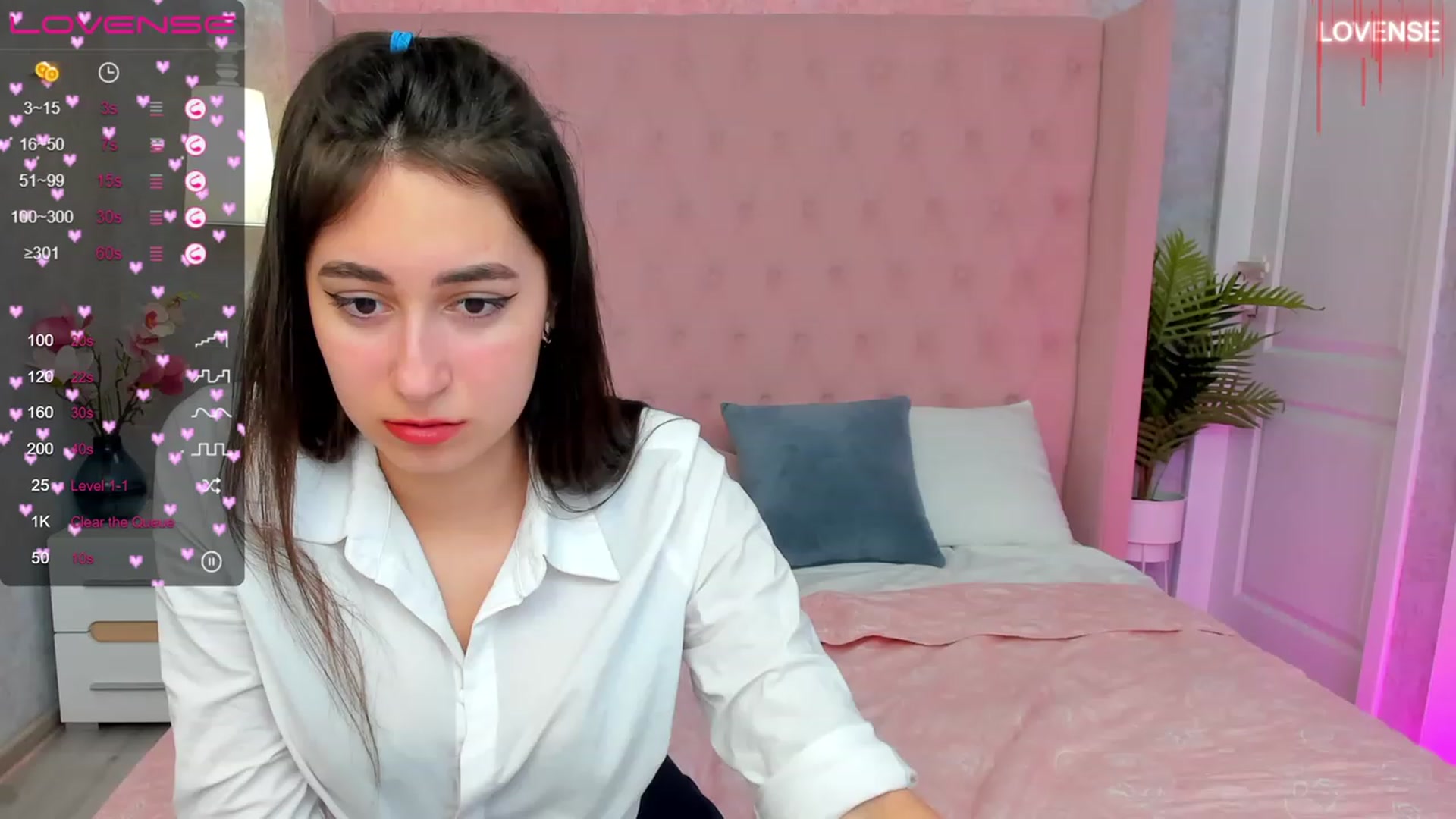 Gallery image thumbnail from SofiGrace's myfreecams stream on, 03/10/2023, 02:03 image 13 of 20