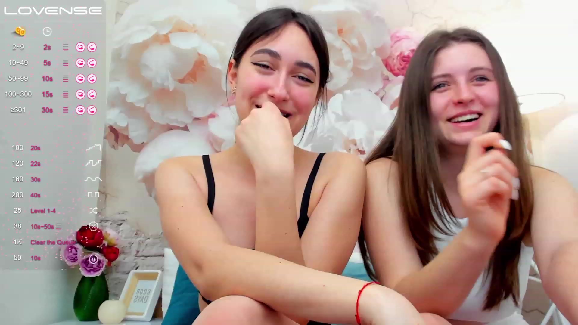 Gallery image thumbnail from SofiGrace's myfreecams stream on, 03/15/2023, 18:02 image 13 of 20