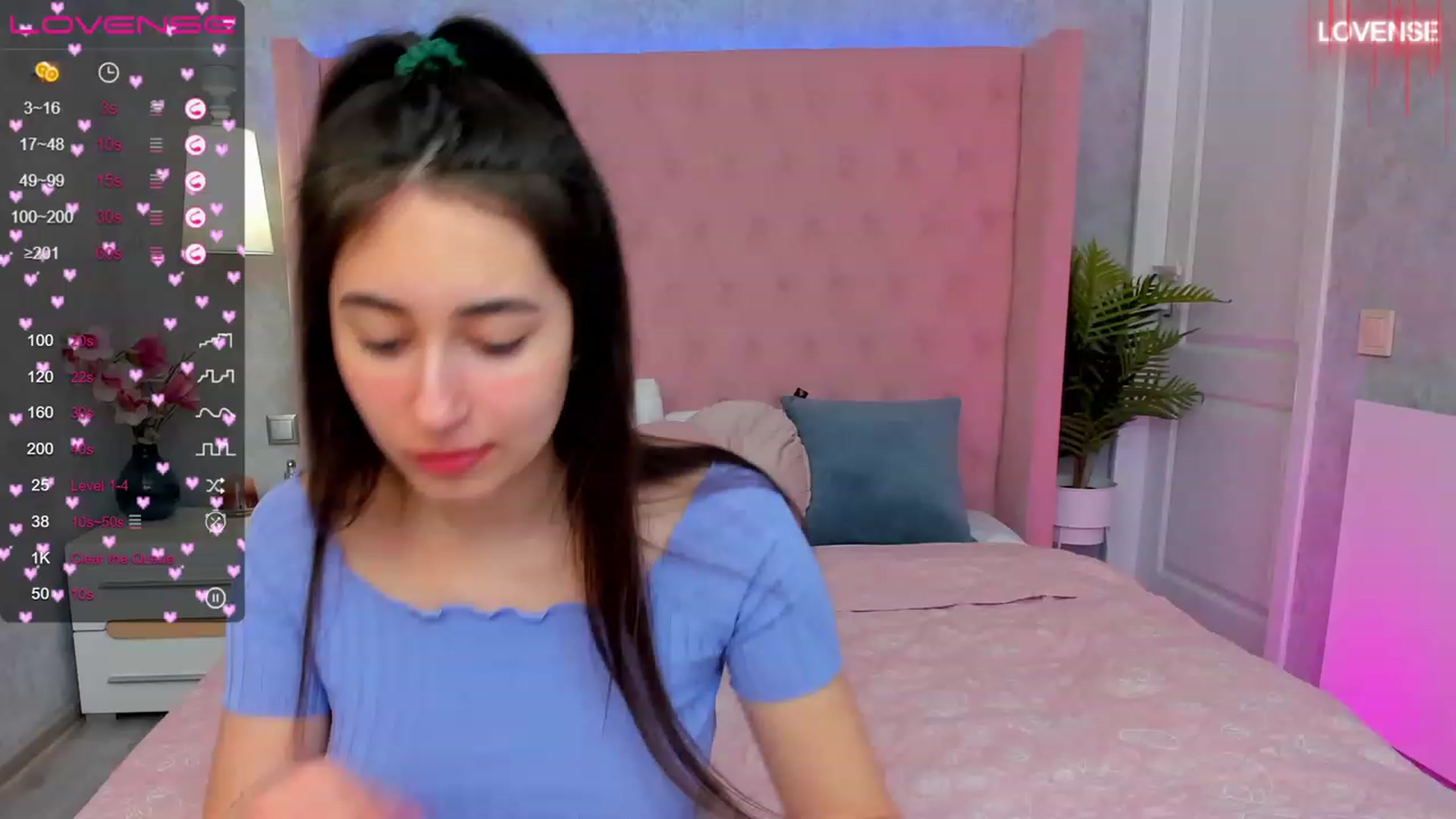 Gallery image thumbnail from SofiGrace's myfreecams stream on, 03/17/2023, 13:33 image 8 of 20