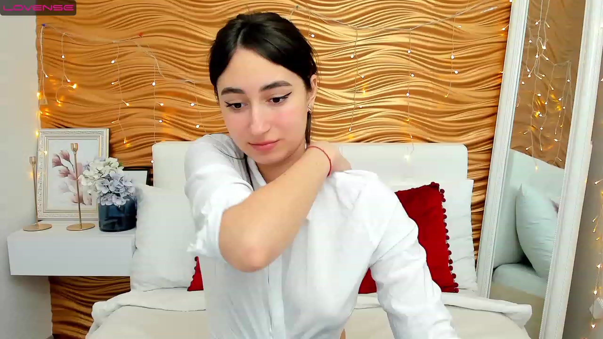 Gallery image thumbnail from SofiGrace's myfreecams stream on, 03/22/2023, 13:37 image 1 of 20