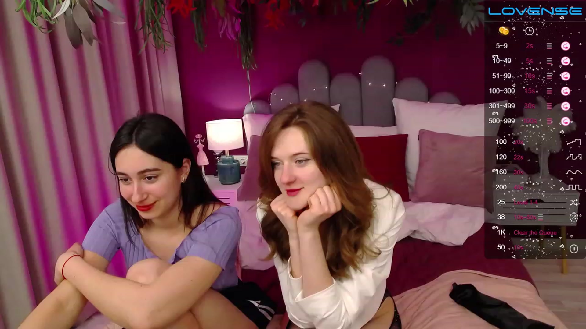 Gallery image thumbnail from SofiGrace's myfreecams stream on, 04/01/2023, 18:57 image 3 of 20