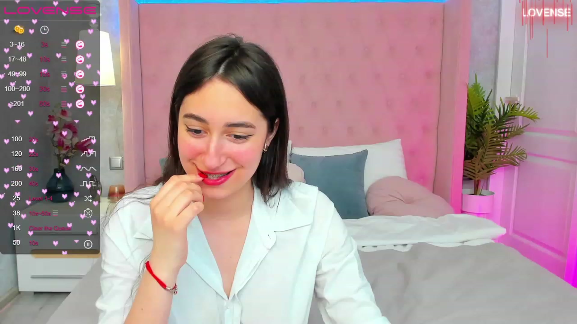 Gallery image thumbnail from SofiGrace's myfreecams stream on, 04/23/2023, 11:54 image 12 of 20