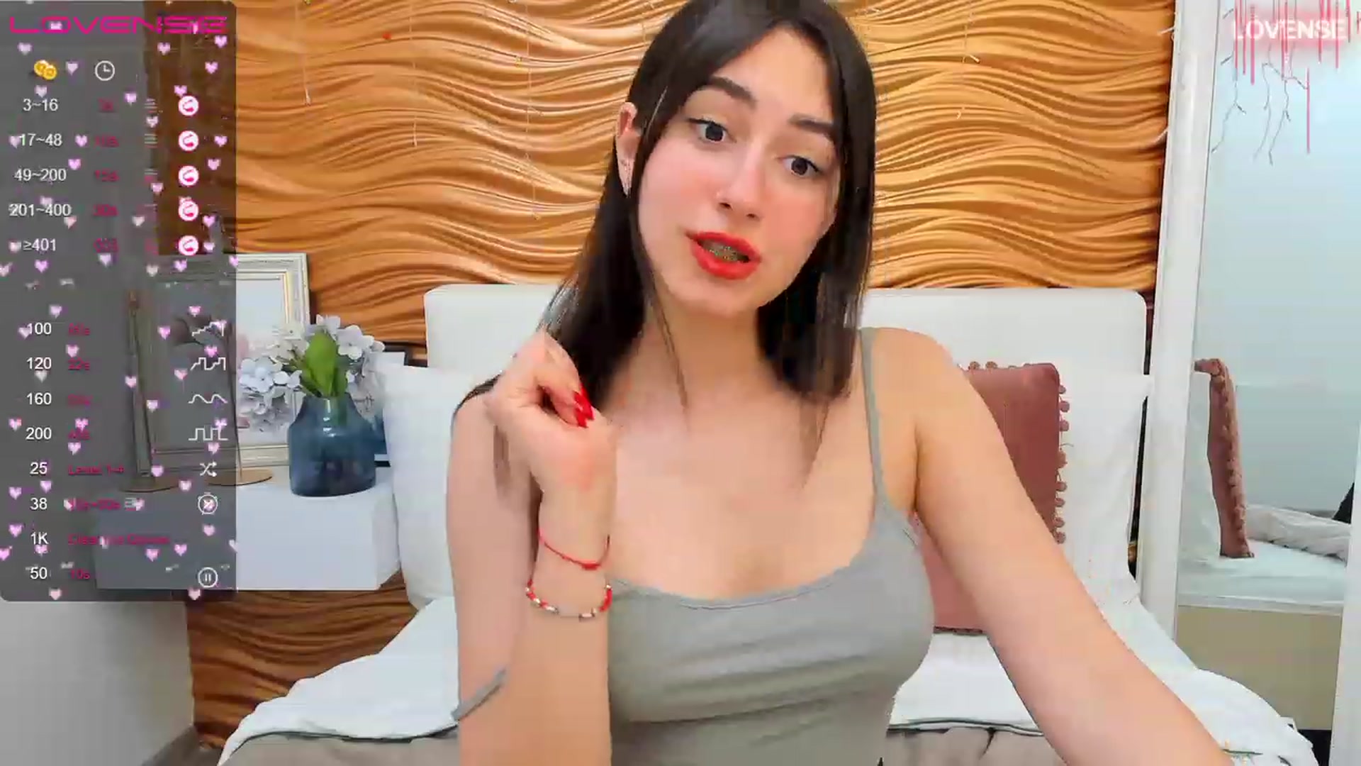 Gallery image thumbnail from SofiGrace's myfreecams stream on, 04/26/2023, 17:51 image 8 of 20