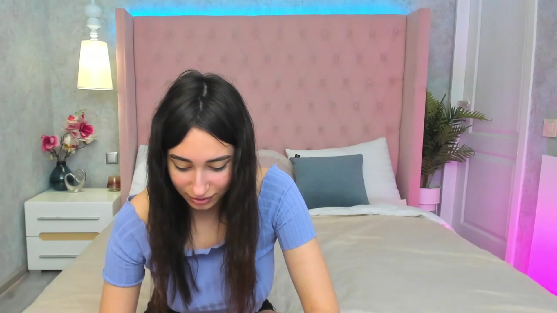 Gallery image thumbnail from SofiGrace's myfreecams stream on, 05/06/2023, 12:34 image 2 of 20