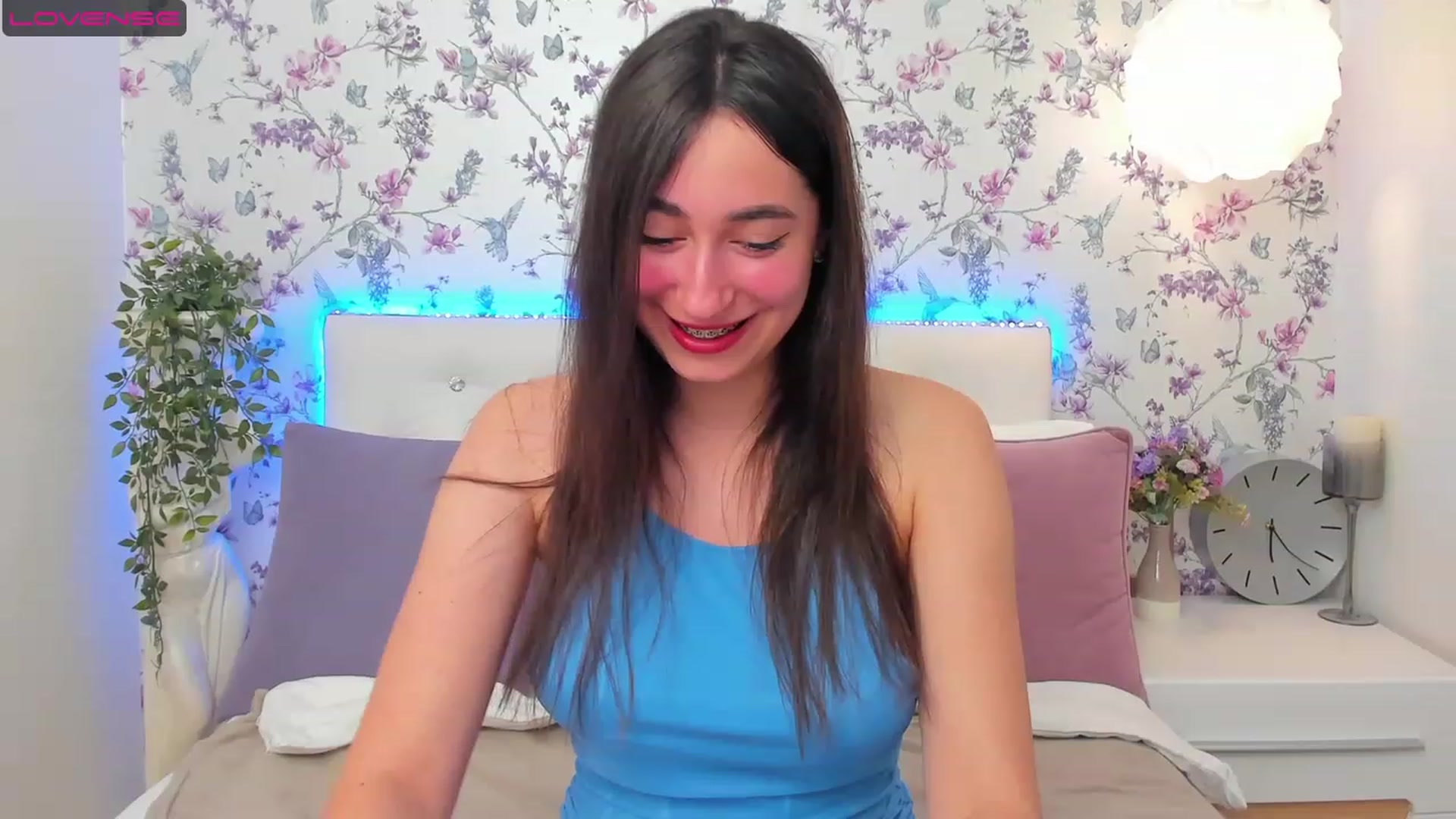Gallery image thumbnail from SofiGrace's myfreecams stream on, 06/11/2023, 13:26 image 17 of 20