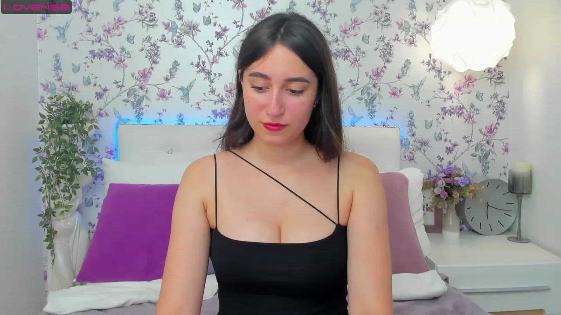 Gallery image thumbnail from SofiGrace's myfreecams stream on, 06/24/2023, 12:38 image 12 of 20