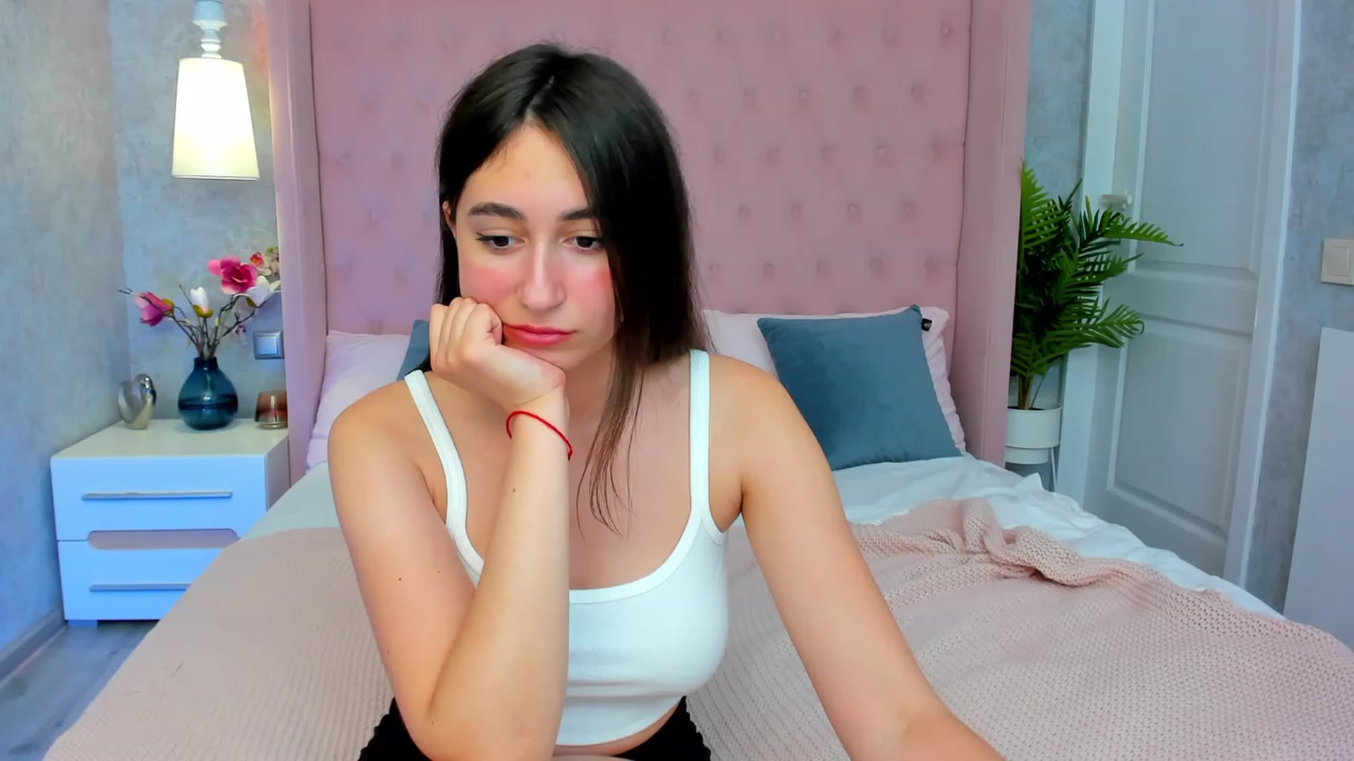 Gallery image thumbnail from SofiGrace's myfreecams stream on, 07/07/2023, 18:41 image 20 of 20