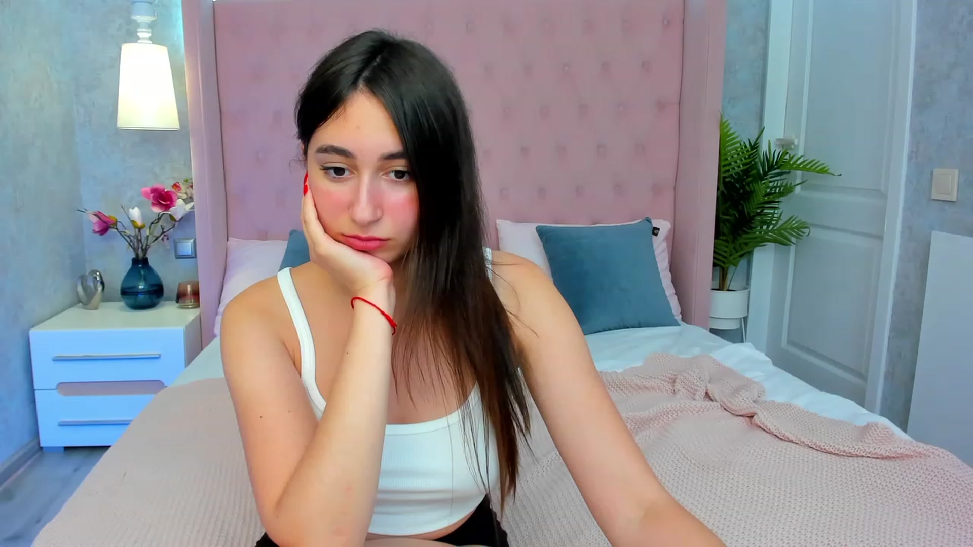 Gallery image thumbnail from SofiGrace's myfreecams stream on, 07/07/2023, 18:41 image 15 of 20