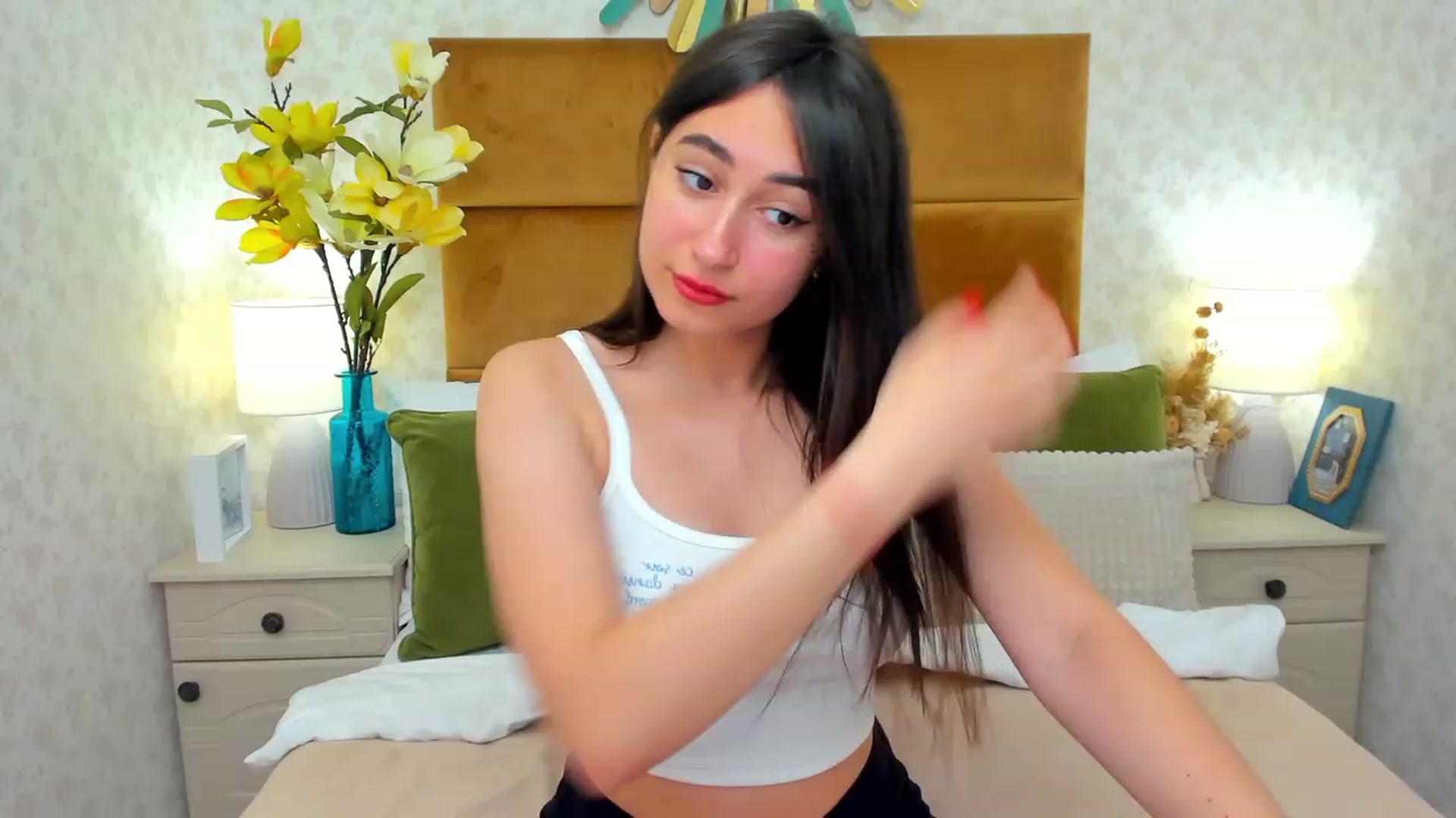 Gallery image thumbnail from SofiGrace's myfreecams stream on, 07/08/2023, 12:57 image 16 of 20