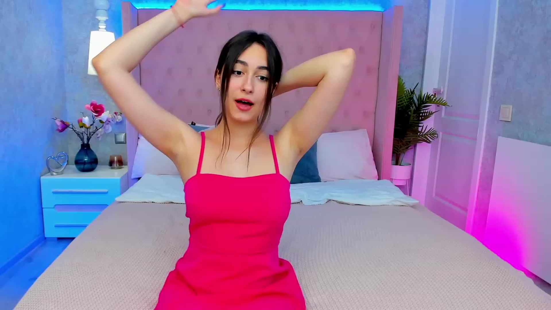Gallery image thumbnail from SofiGrace's myfreecams stream on, 07/11/2023, 20:16 image 8 of 20