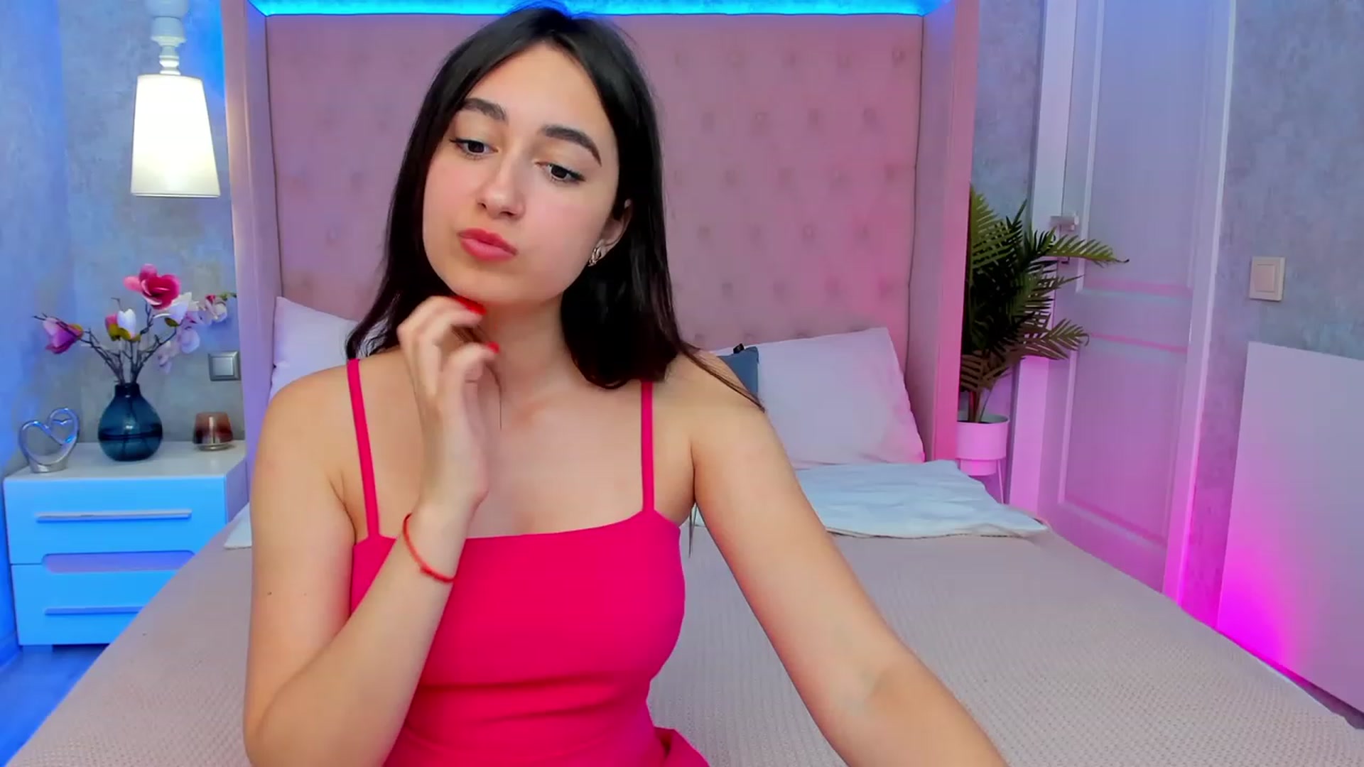 Gallery image thumbnail from SofiGrace's myfreecams stream on, 07/11/2023, 20:16 image 15 of 20