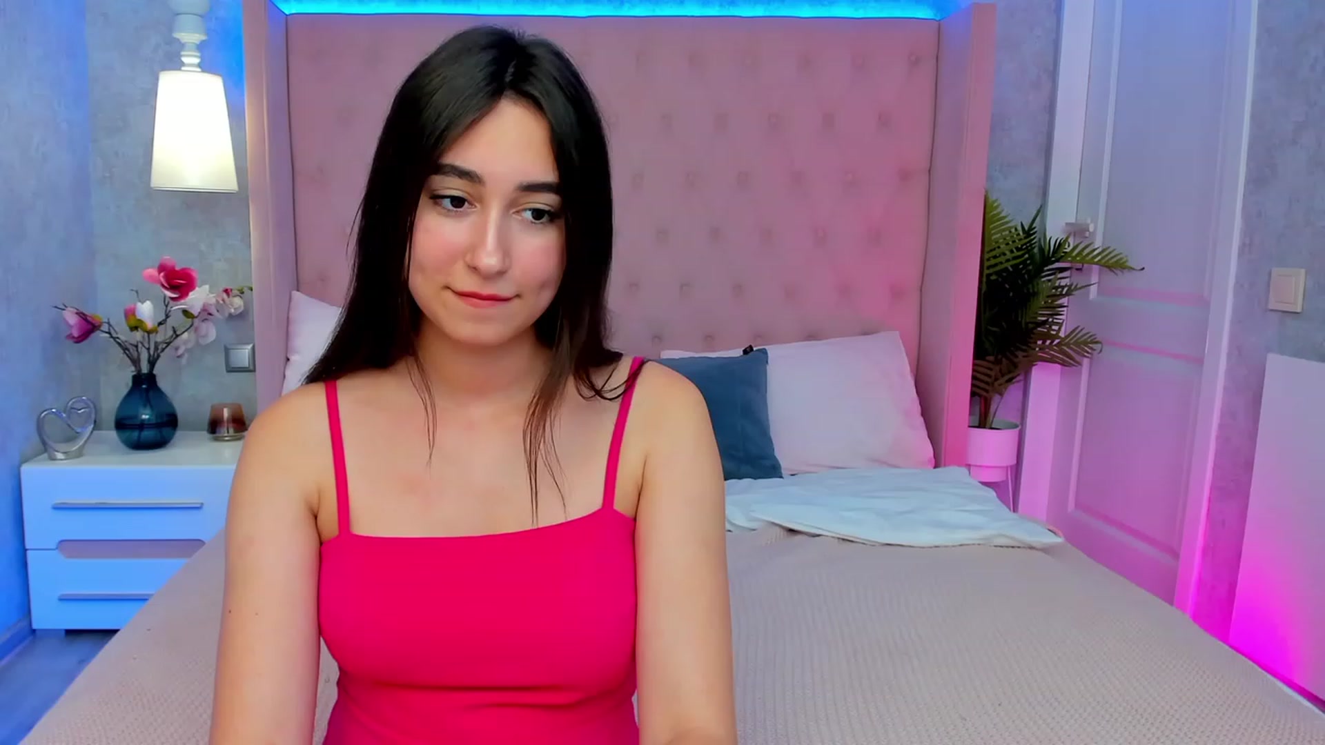 Gallery image thumbnail from SofiGrace's myfreecams stream on, 07/11/2023, 20:36 image 2 of 20