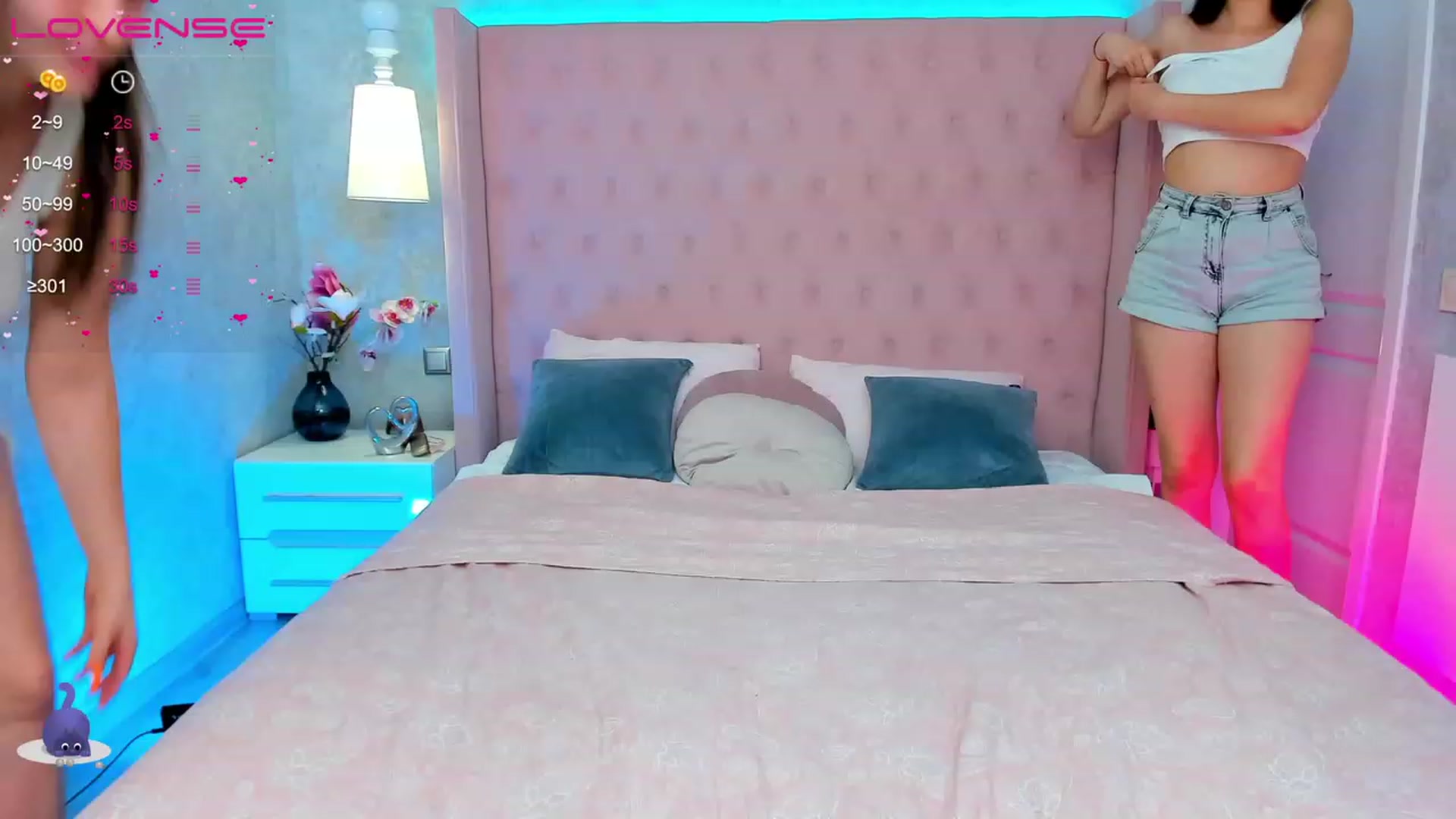 Gallery image thumbnail from SofiGrace's myfreecams stream on, 07/17/2023, 12:00 image 6 of 20