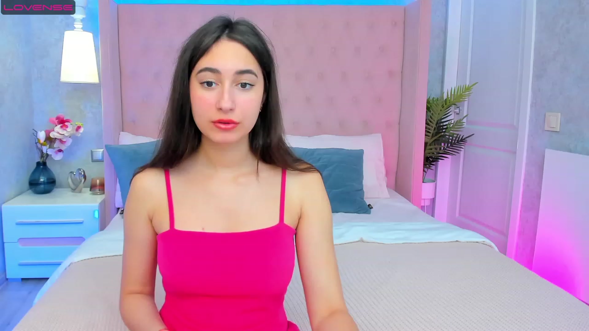 Gallery image thumbnail from SofiGrace's myfreecams stream on, 07/28/2023, 12:33 image 14 of 20