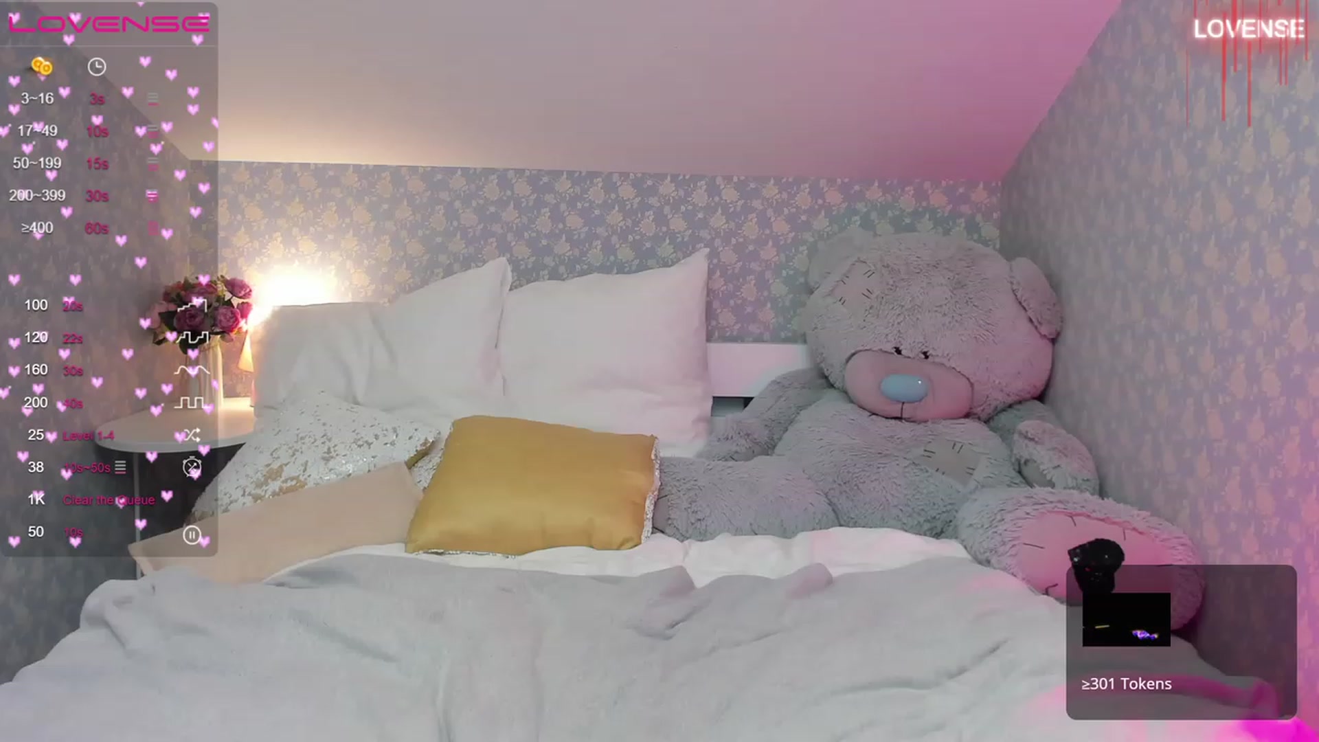 Gallery image thumbnail from SofiGrace's myfreecams stream on, 08/08/2023, 19:00 image 15 of 20
