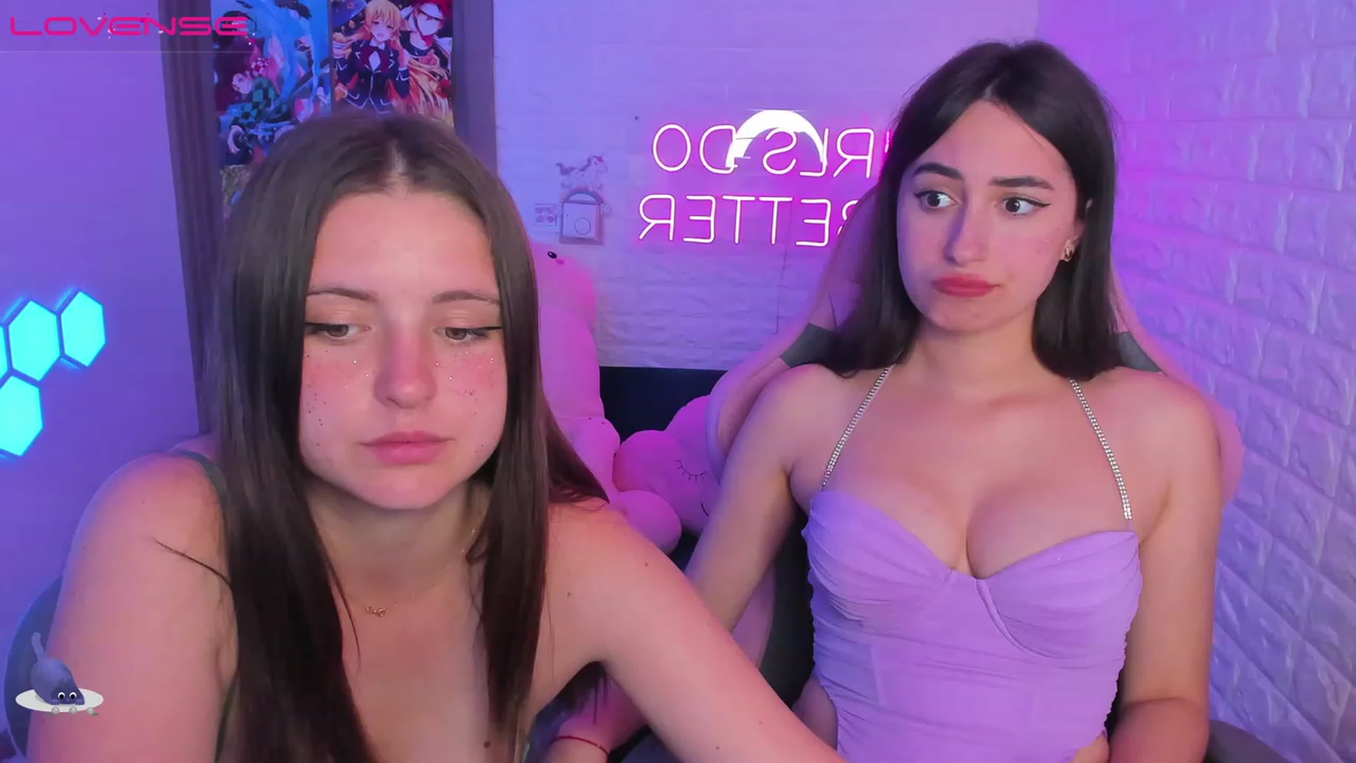 Gallery image thumbnail from SofiGrace's myfreecams stream on, 08/11/2023, 16:45 image 10 of 20