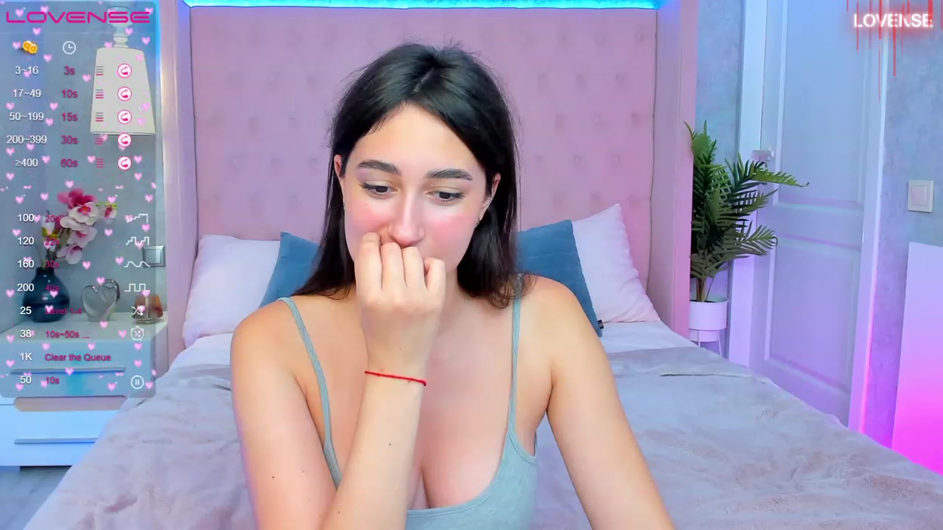 Gallery image thumbnail from SofiGrace's myfreecams stream on, 08/18/2023, 16:15 image 19 of 20