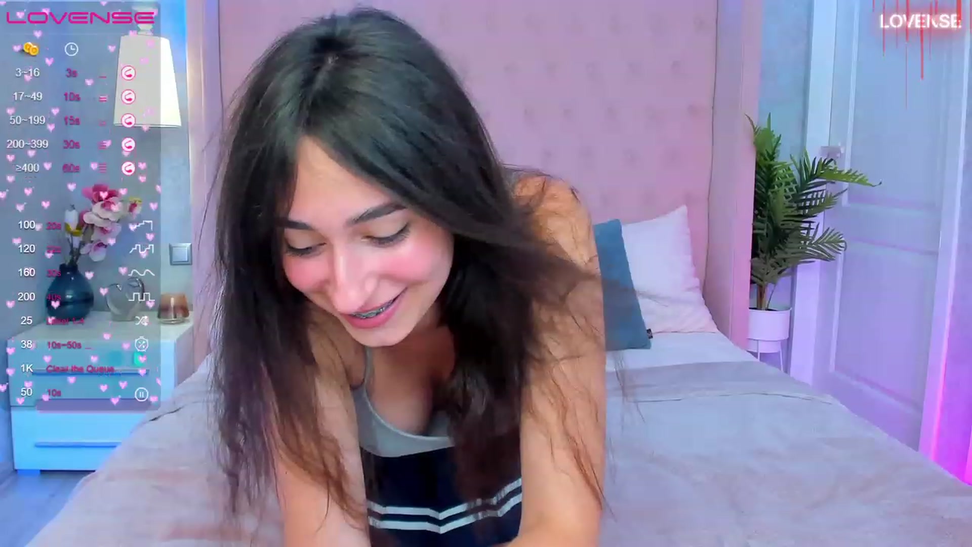 Gallery image thumbnail from SofiGrace's myfreecams stream on, 08/18/2023, 16:15 image 11 of 20