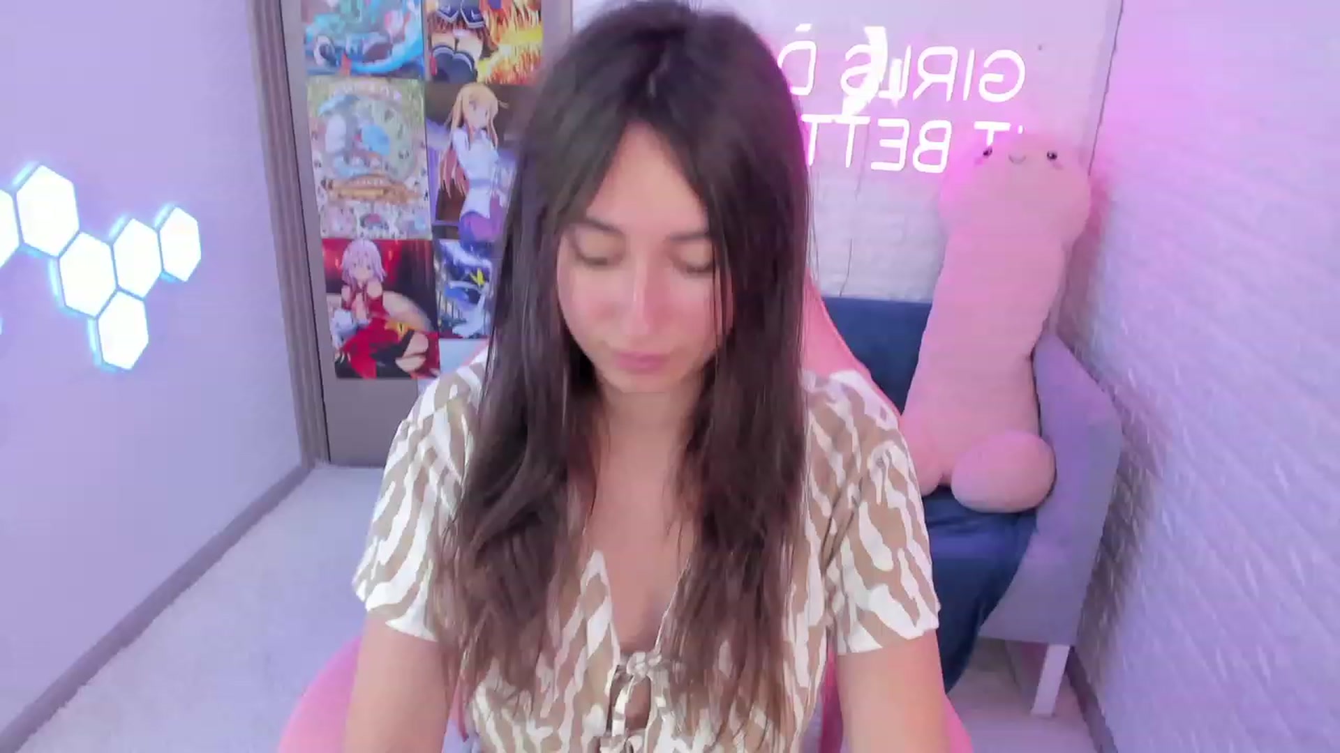 Gallery image thumbnail from SofiGrace's myfreecams stream on, 08/21/2023, 06:53 image 11 of 20