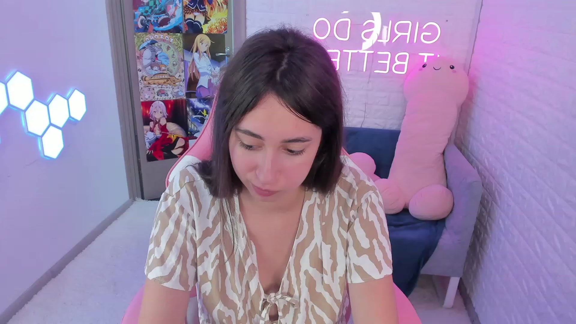 Gallery image thumbnail from SofiGrace's myfreecams stream on, 08/21/2023, 06:53 image 18 of 20