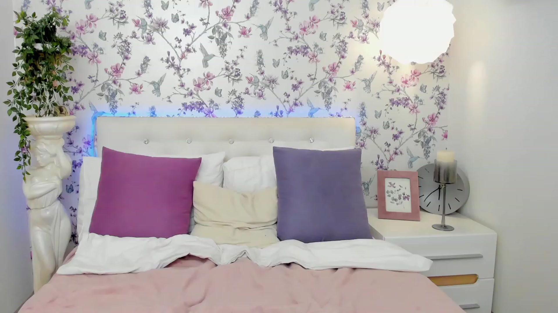 Gallery image thumbnail from SofiGrace's myfreecams stream on, 11/18/2023, 10:02 image 12 of 20