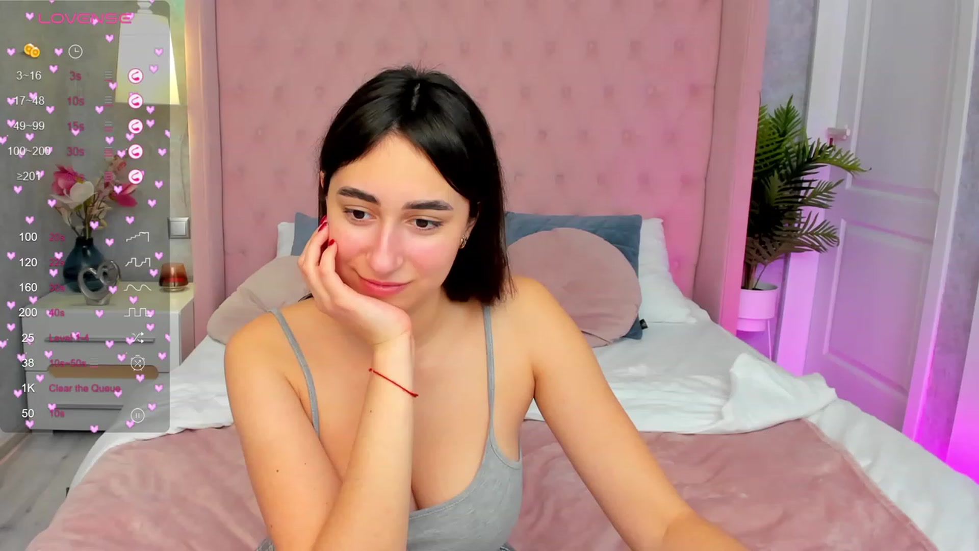 Gallery image thumbnail from SofiGrace's myfreecams stream on, 12/04/2023, 19:45 image 8 of 20